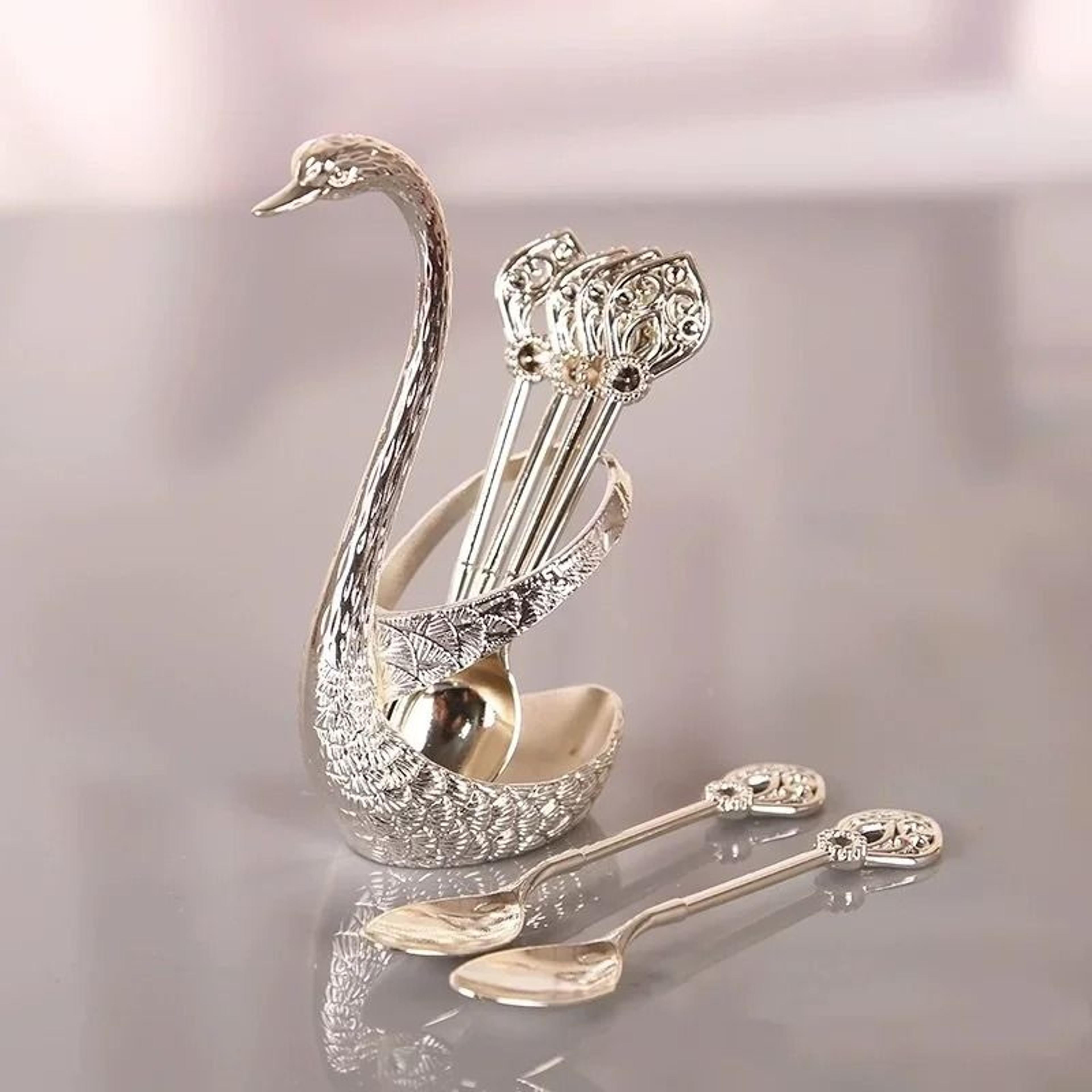creative swan cutlery storage set