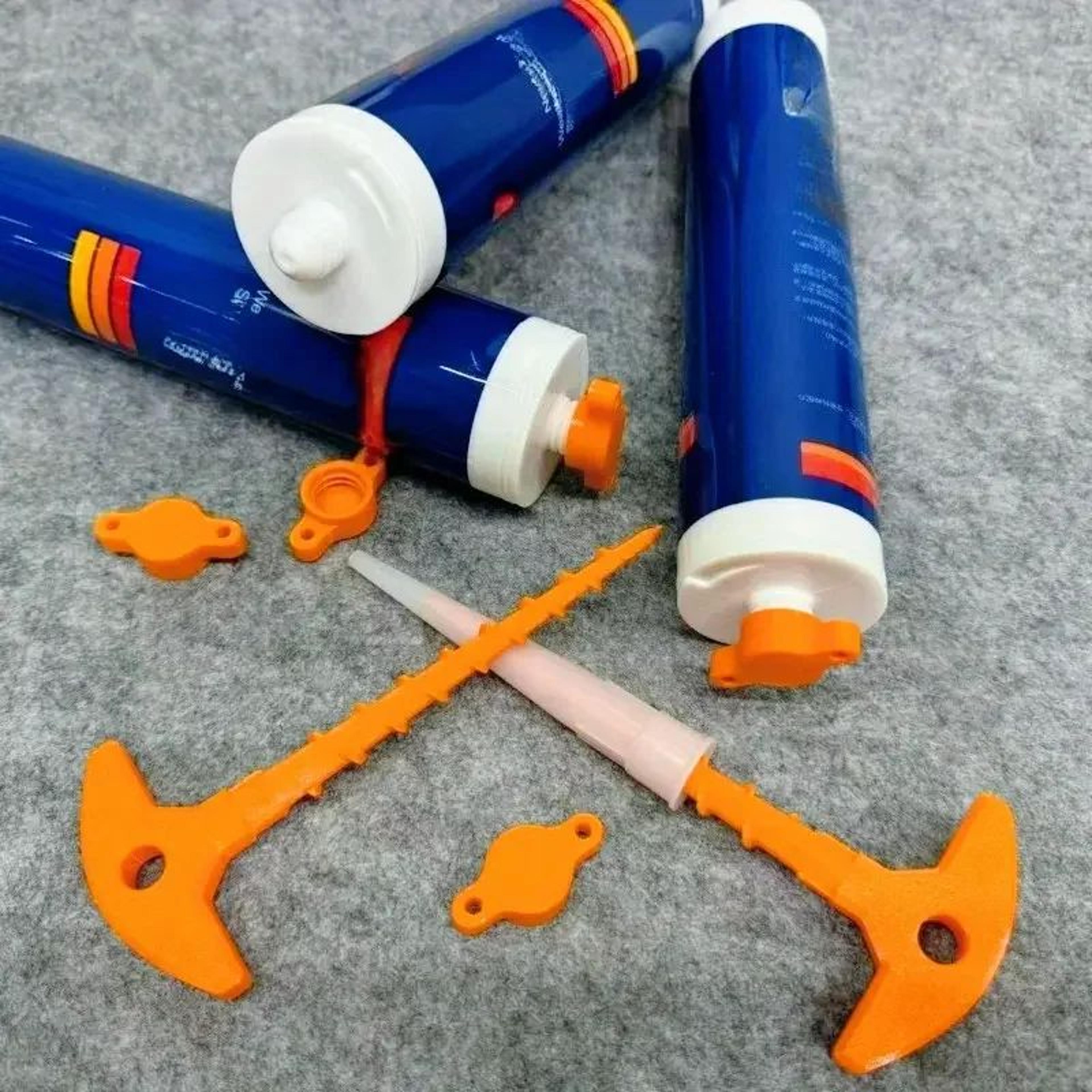 sealant nozzle cleaner and cap set for caulk tubes
