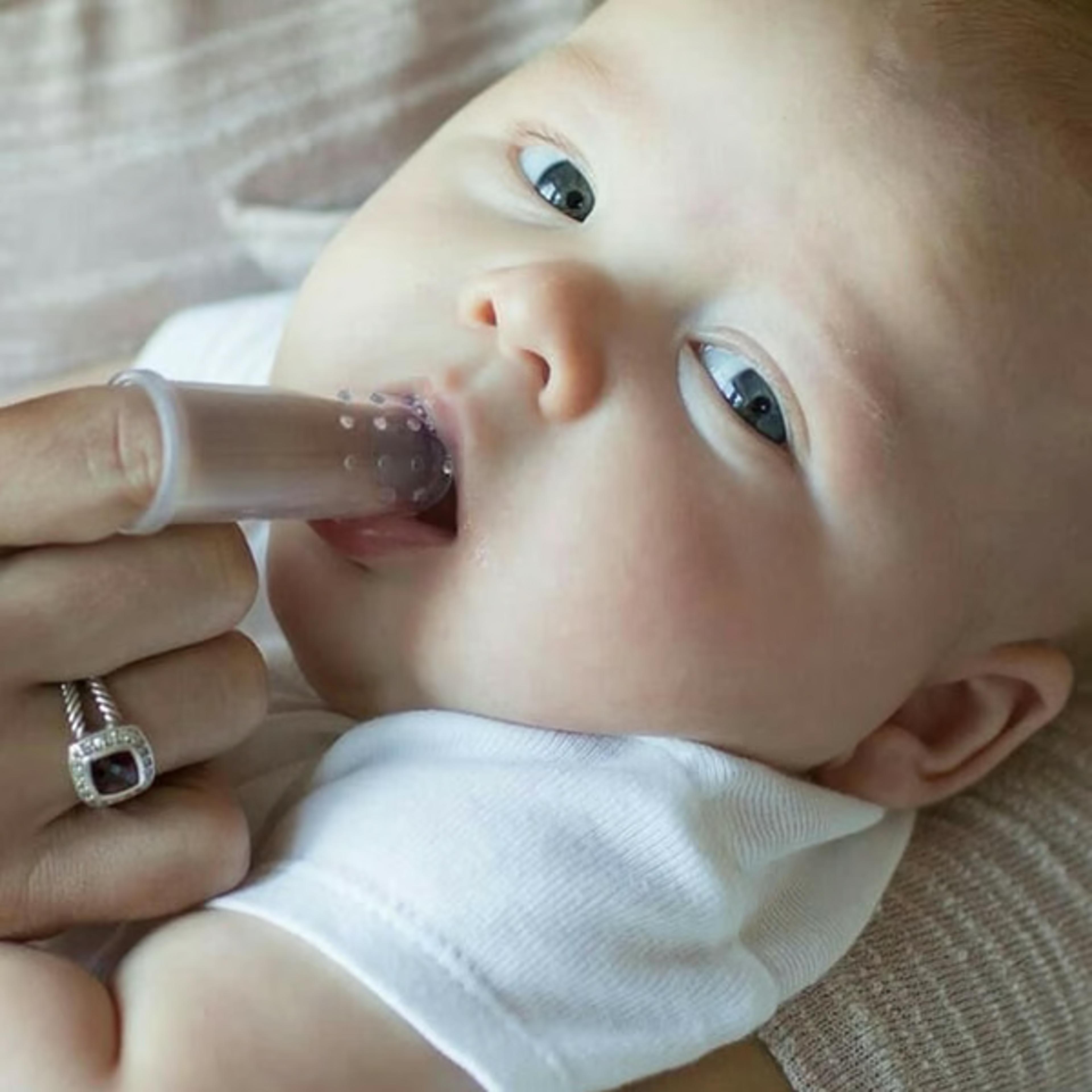dual-sided silicone infant finger toothbrush – ideal baby oral care & perfect newborn gift