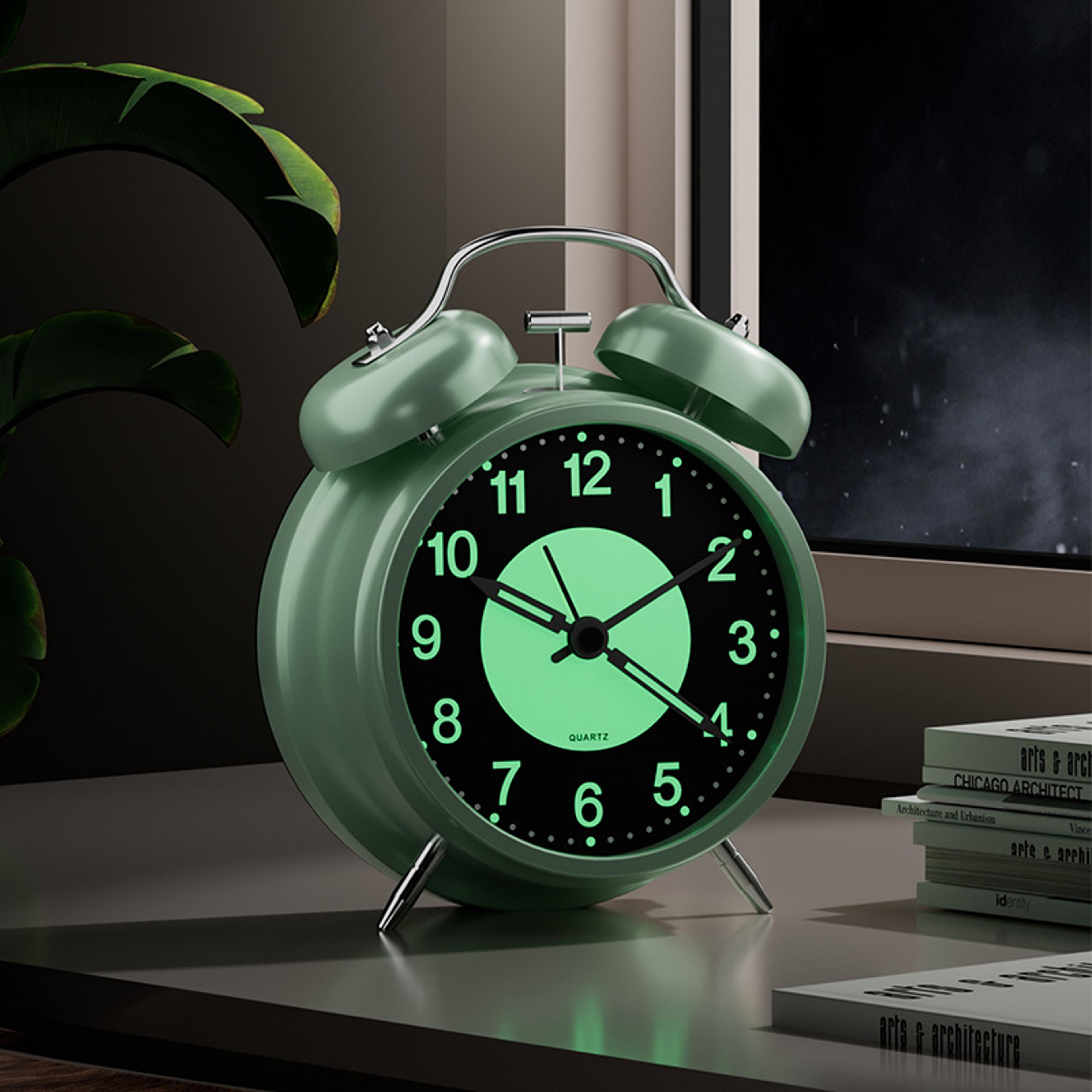 lumi rise battery powered alarm clock with night light analog alarm clock for bedroom & desk