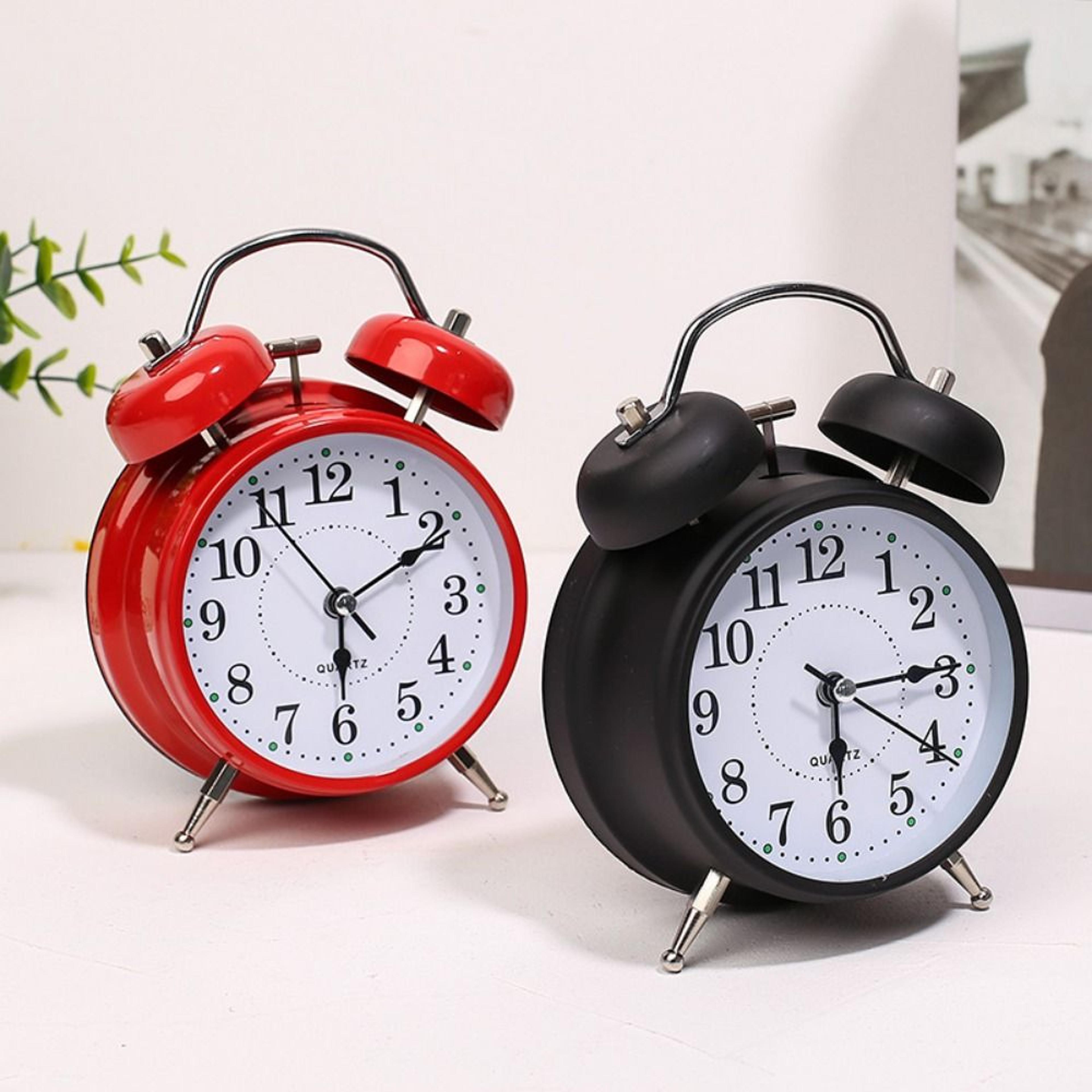 retro double bell alarm clock vintage loud bedside clock for heavy sleepers & students