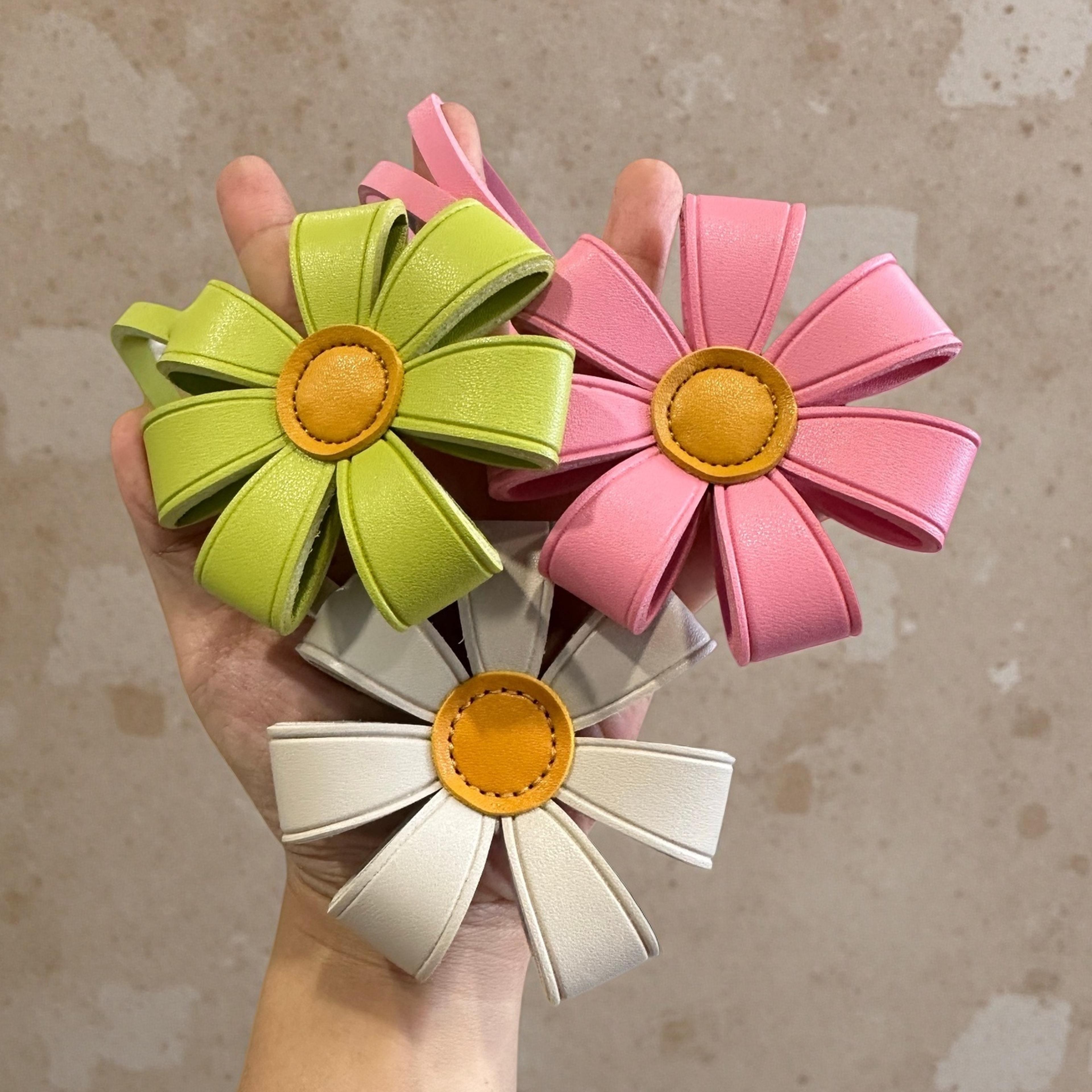 sunflower pu leather bag charm floral keychain for handbags and purses