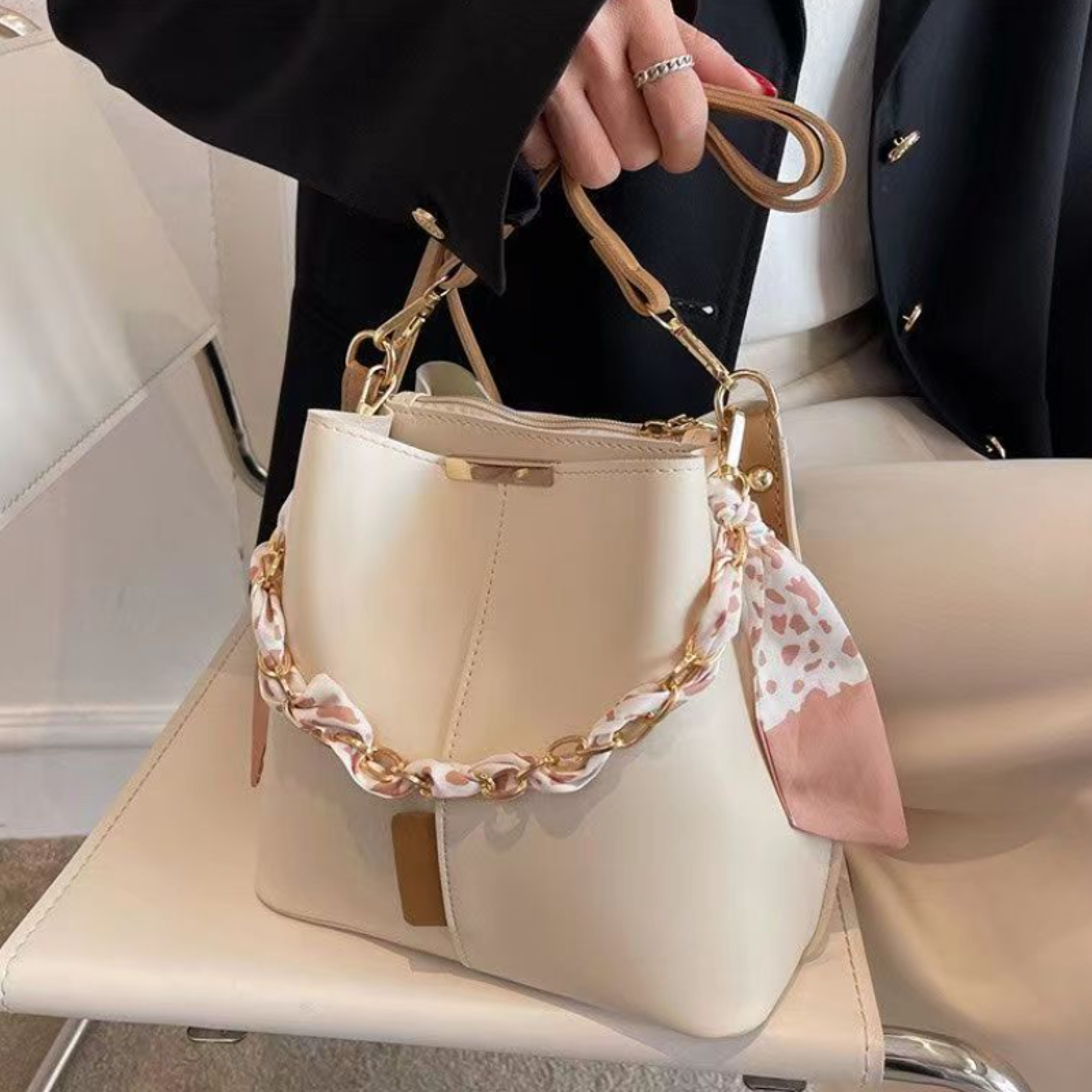 luxury women shoulder bag large capacity bucket crossbody handbag with ribbon chain
