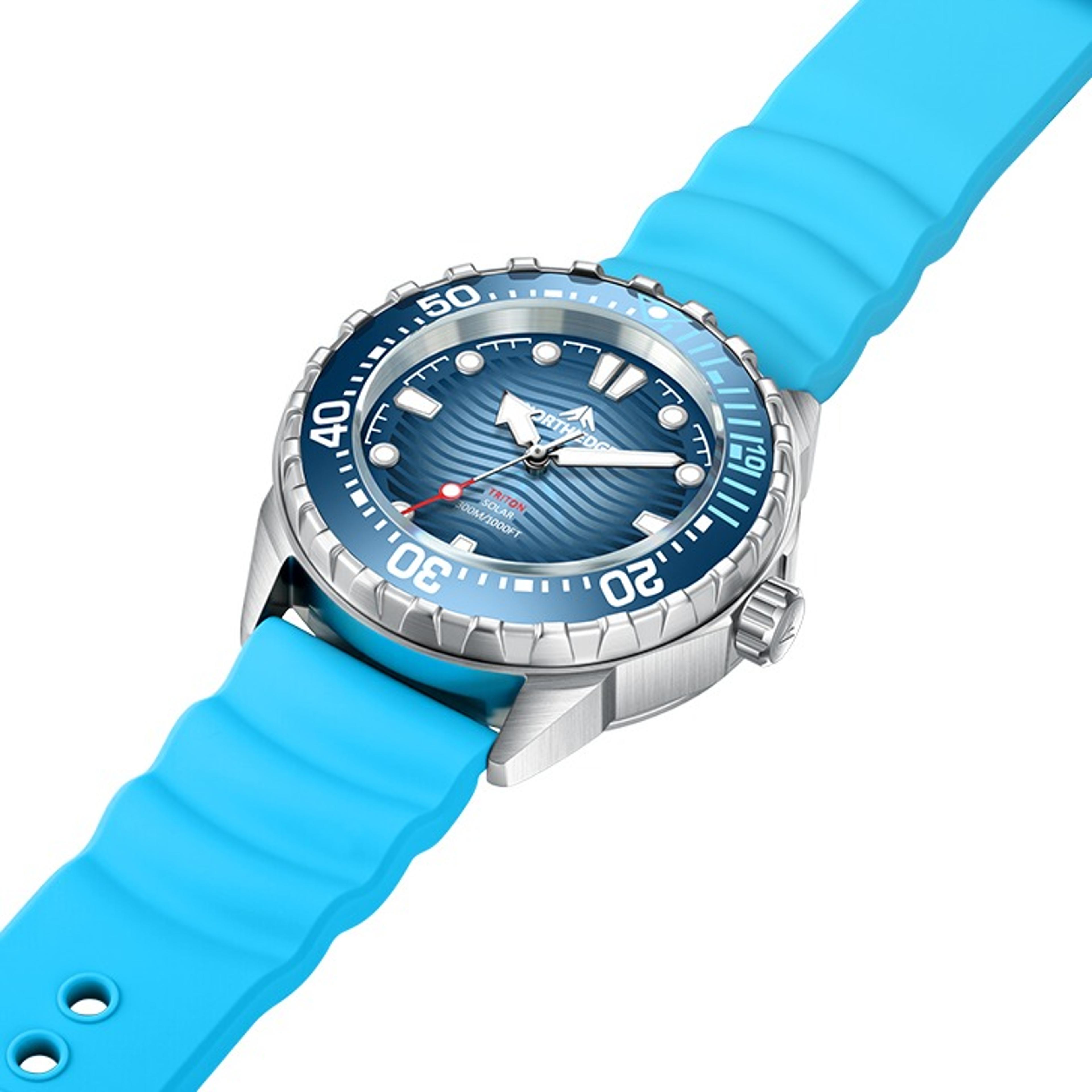 solar powered dive watch waterproof stainless steel mens watch