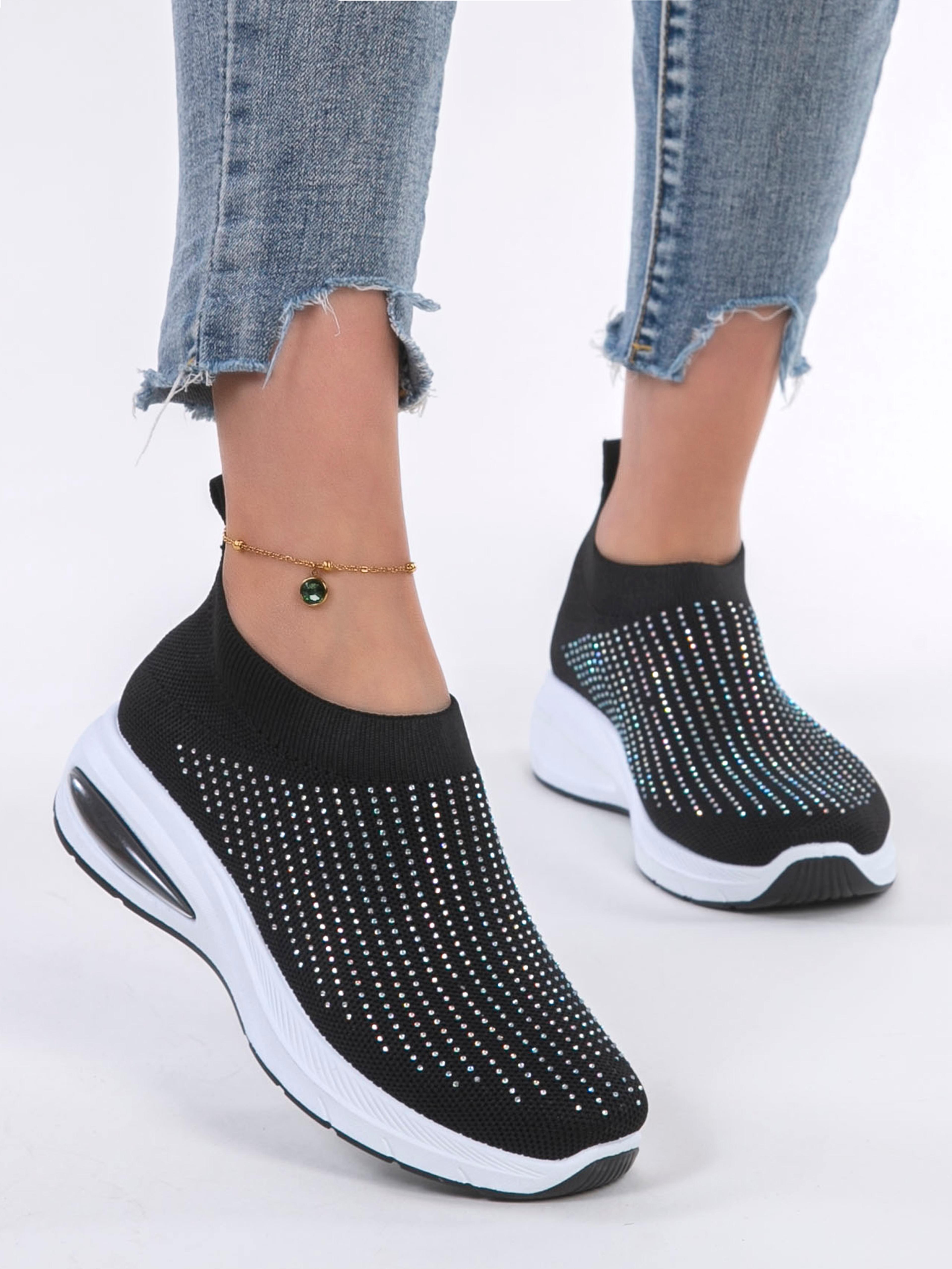 lightweight breathable women's sneakers non slip casual walking shoe