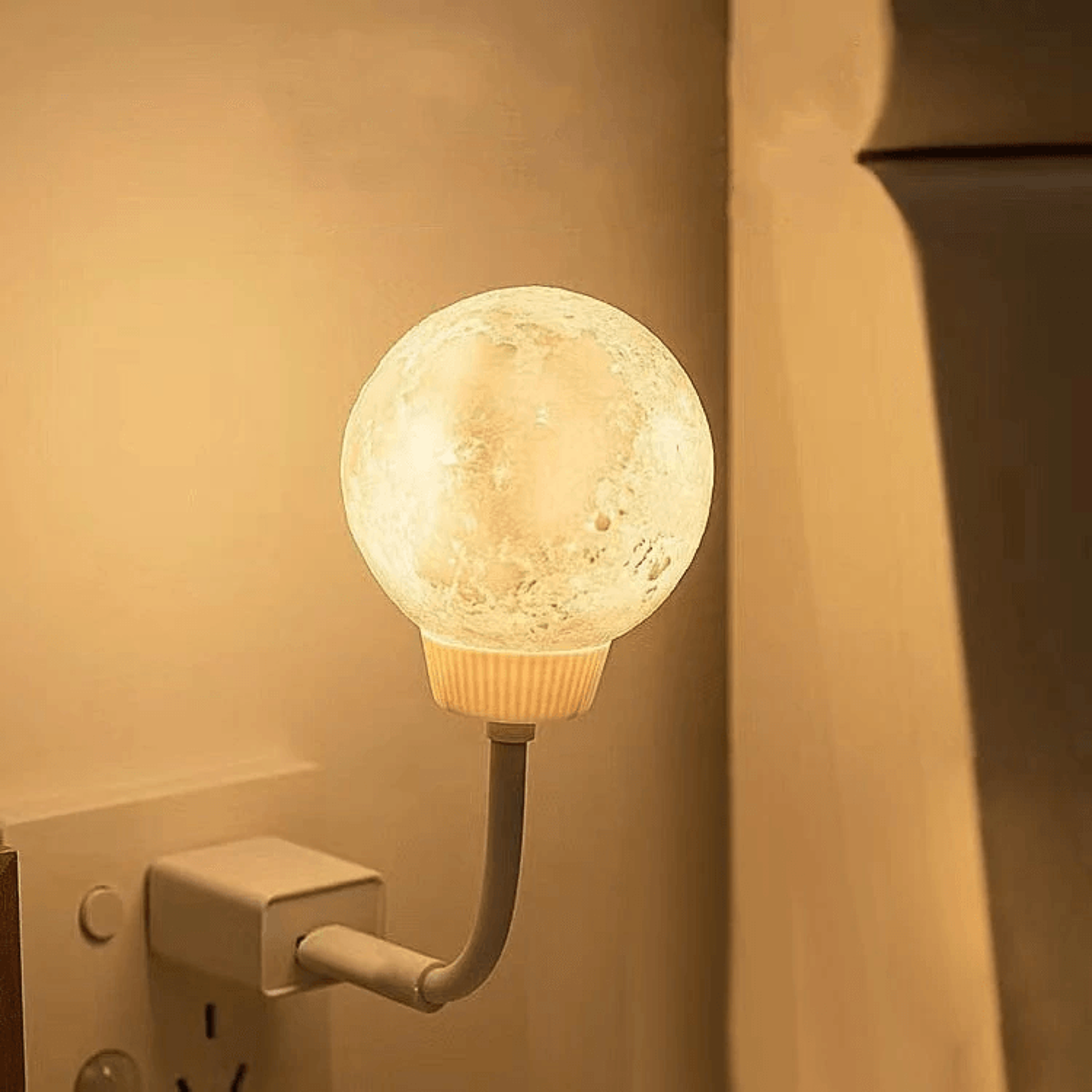 mini usb night light plug in table light for bedroom and nursery
