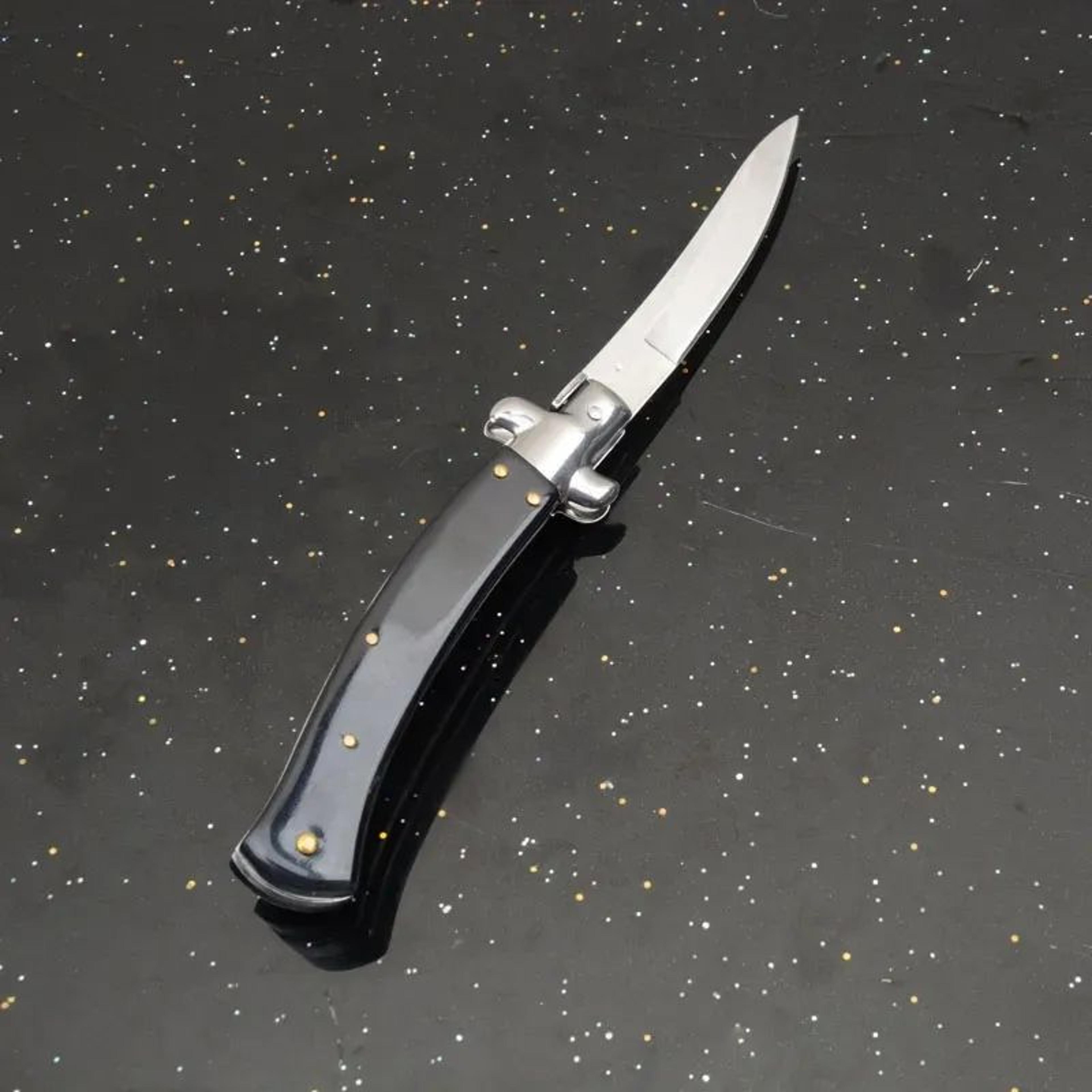 folding pocket knife with stainless steel blade and acrylic handle
