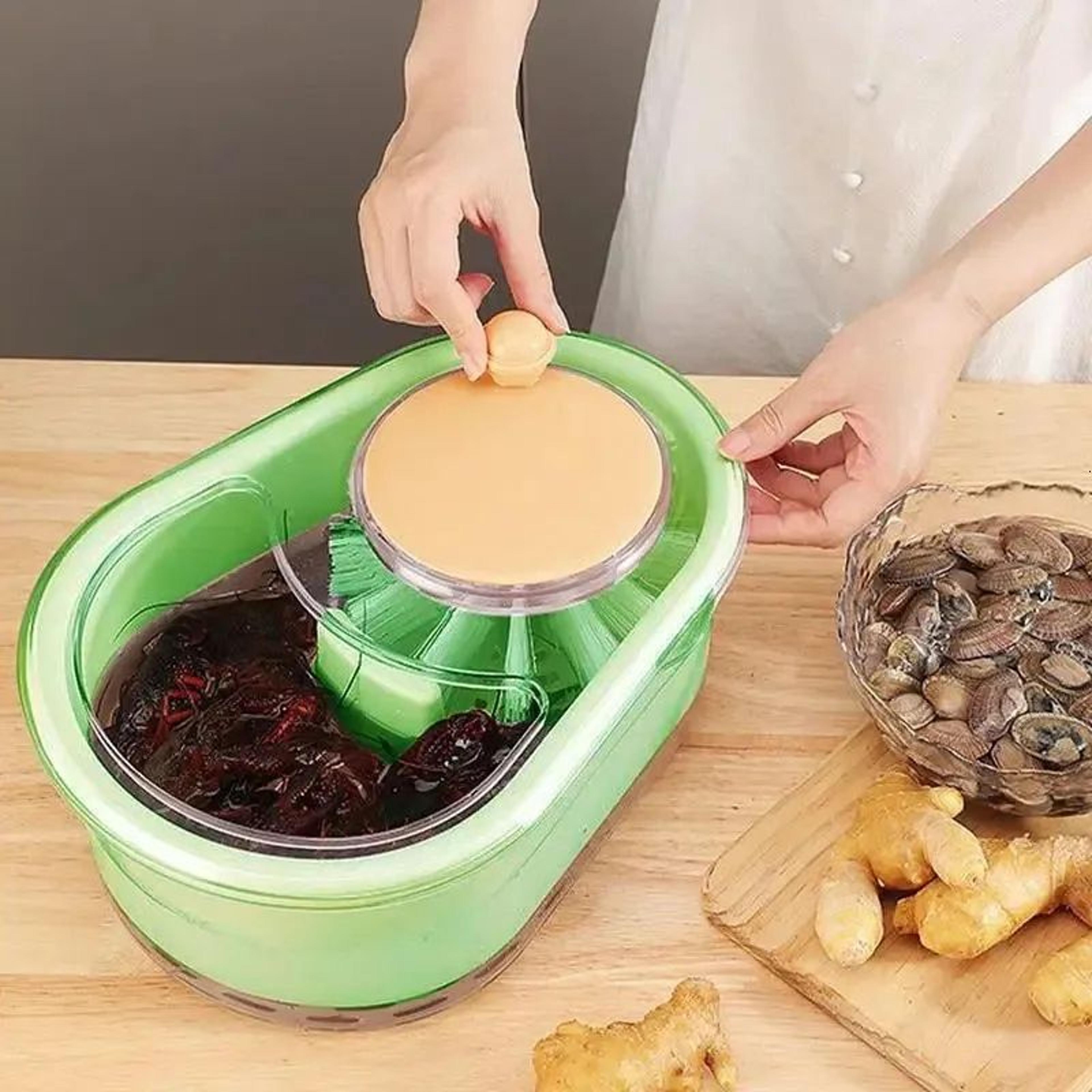 manual salad spinner and fruit cleaner bowl with rotating vegetable drainer basket