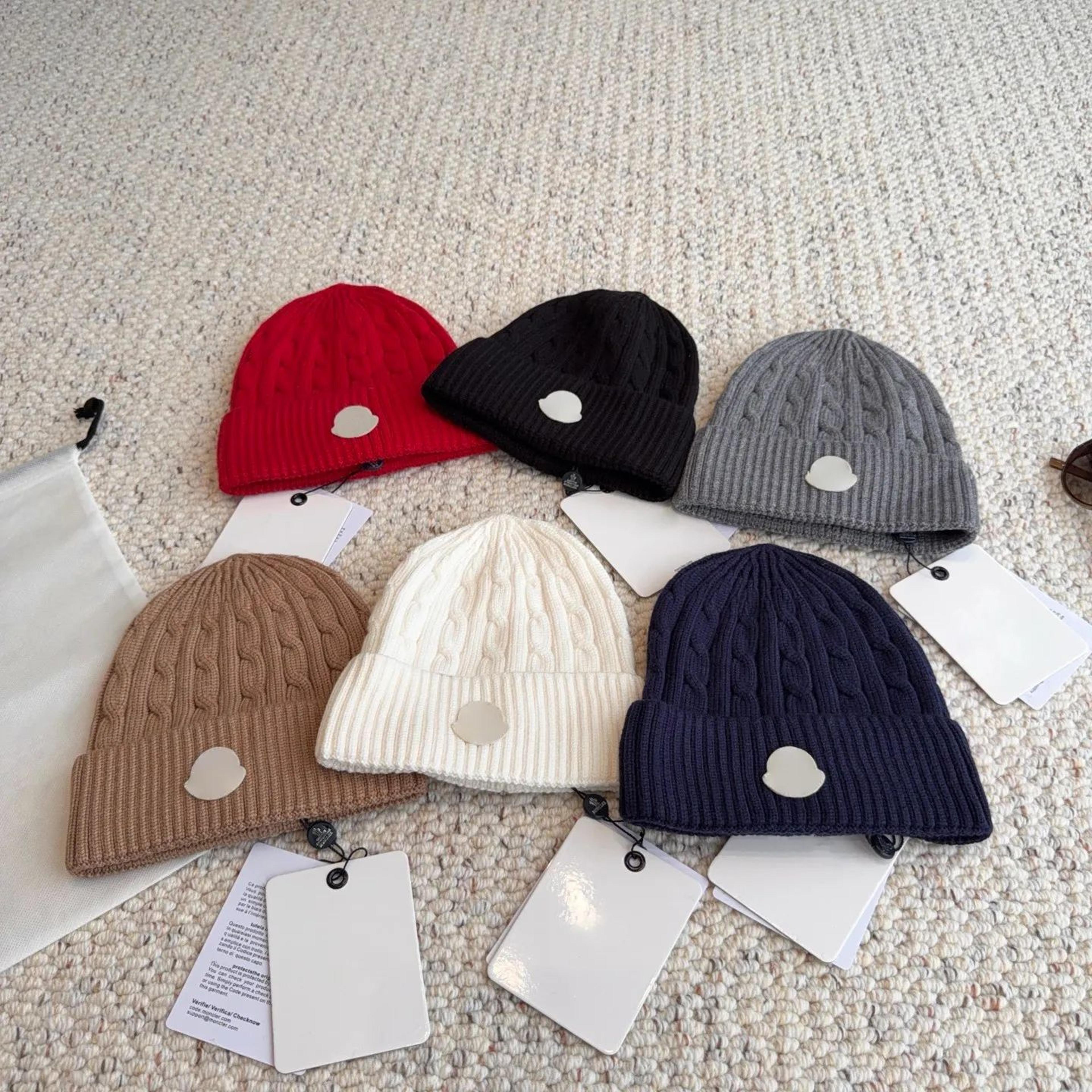unisex cable knit beanie hat with round patch for warm winter wear