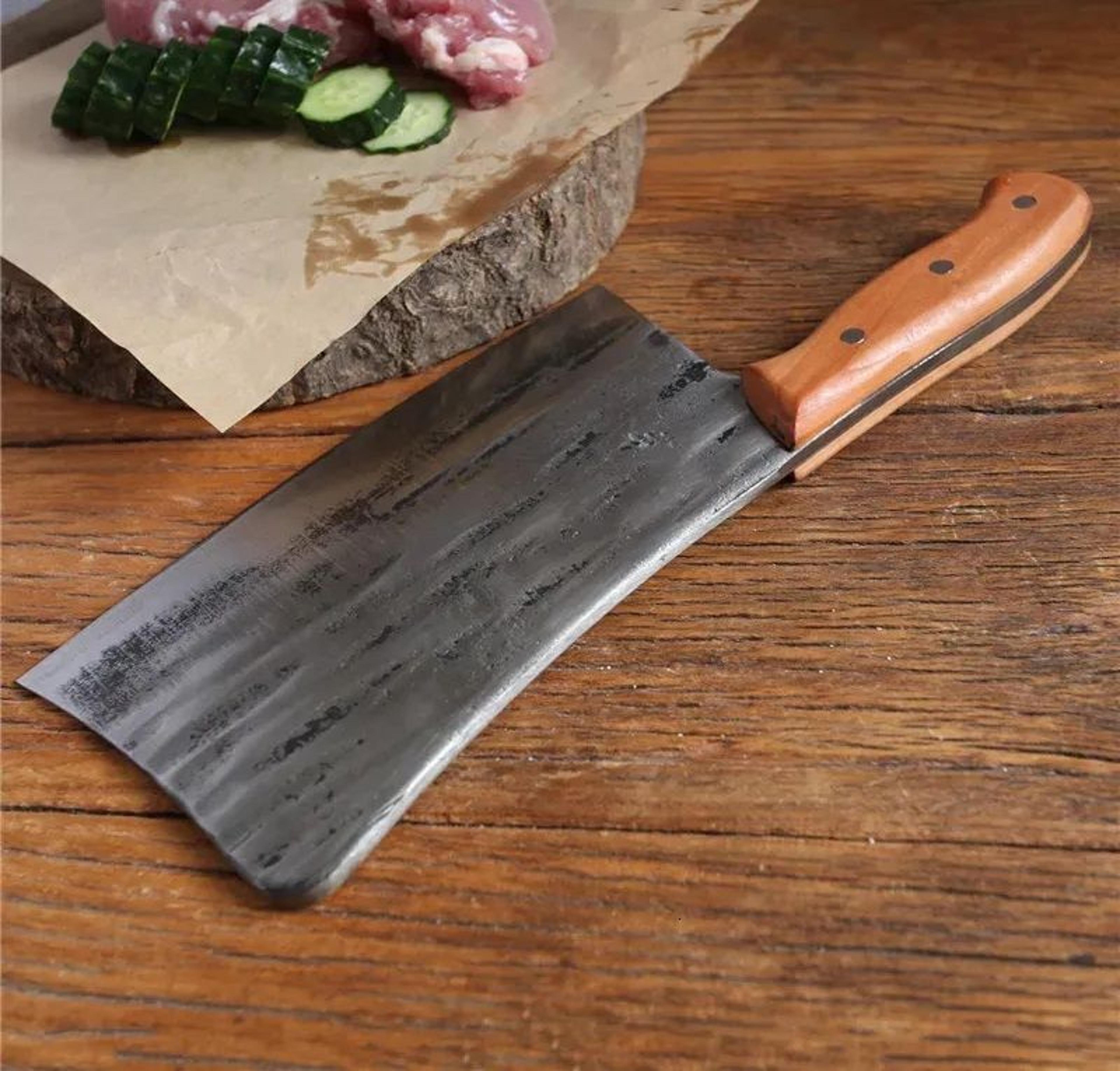 heavy duty butcher cleaver knife with thick stainless steel blade and wooden handle