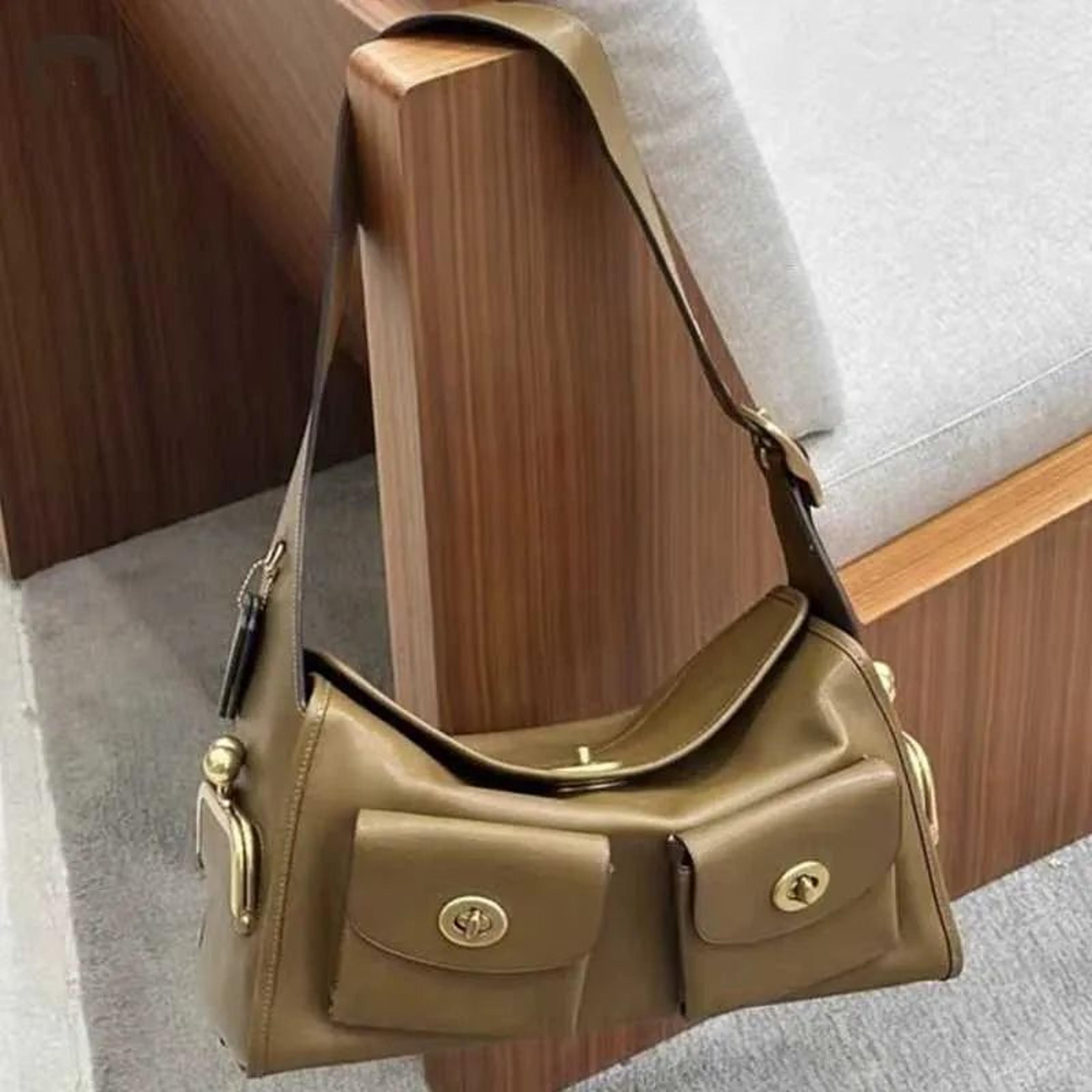 vintage pu leather tote bag with turnlock detail and multiple pockets