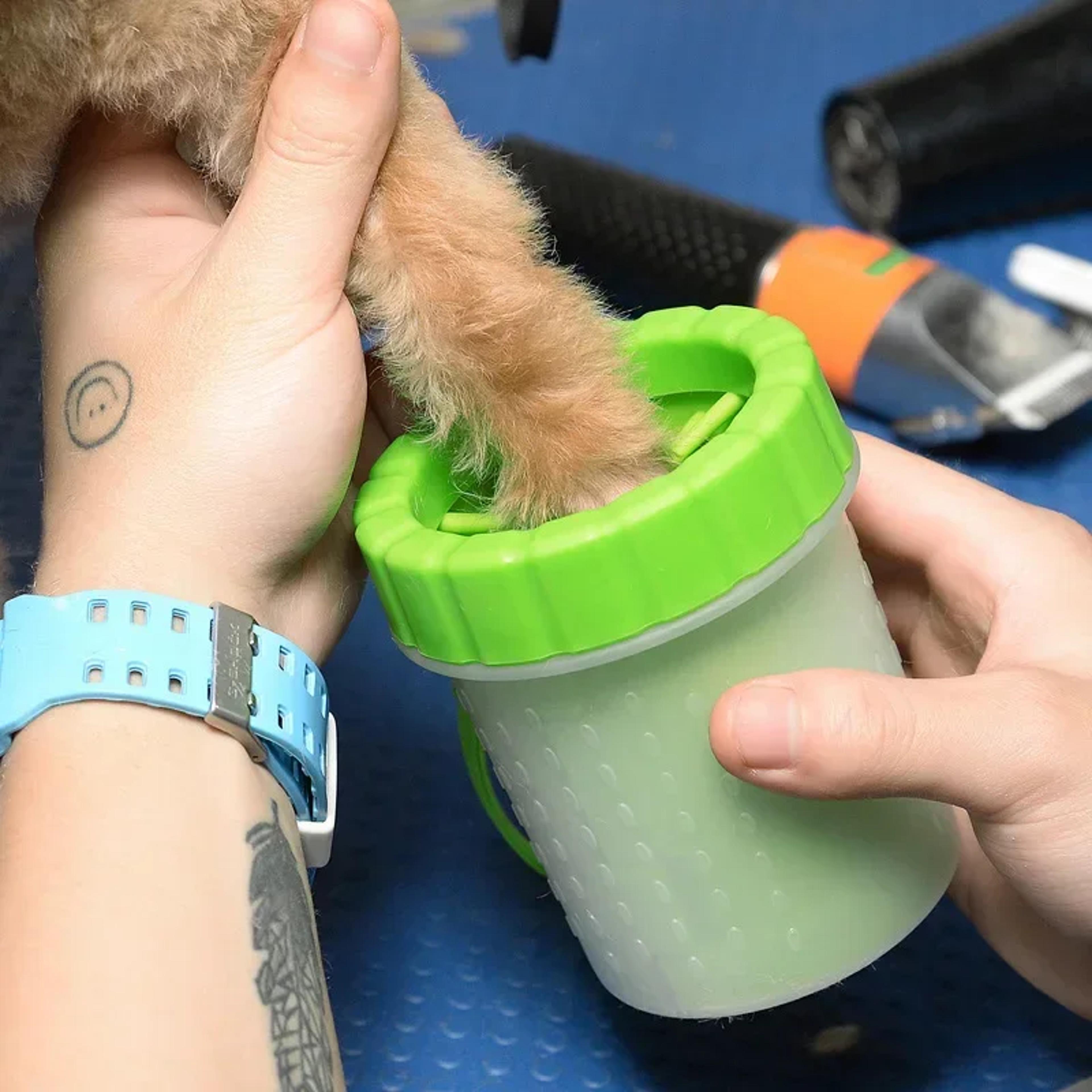 dog paw cleaner cup for dogs and cats portable paw washer