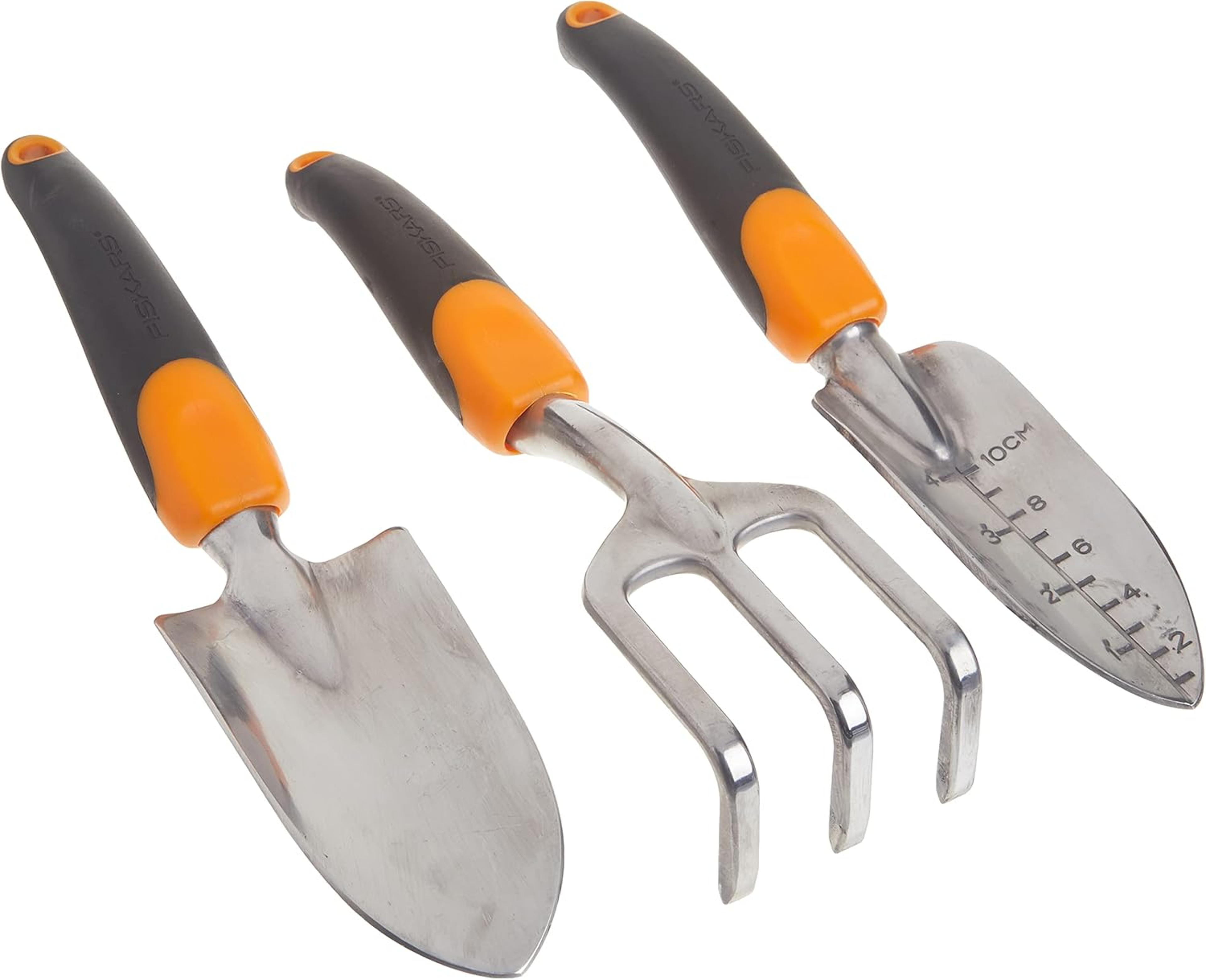 garden tool set with measuring trowel and comfort grip handles