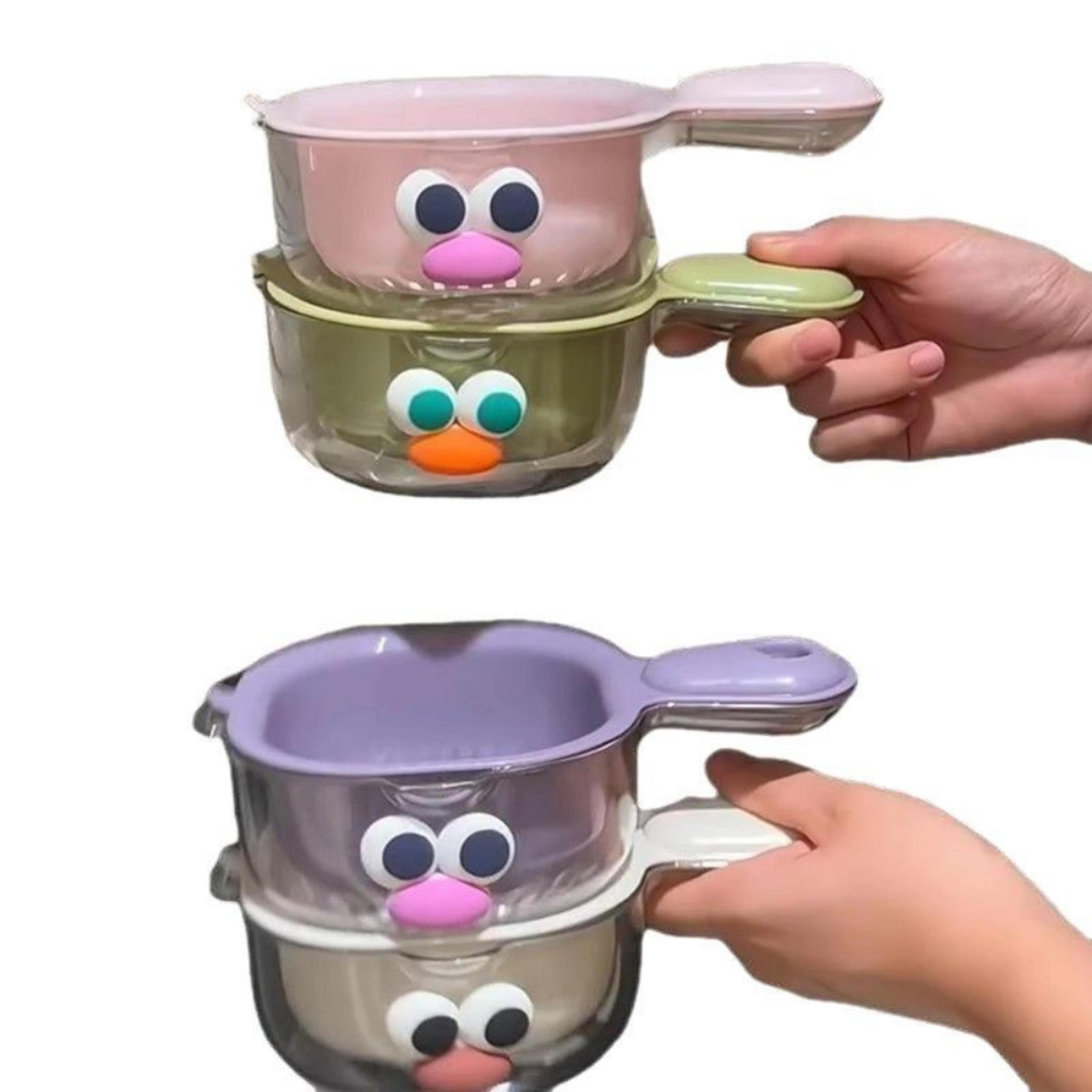 fruit washing and drainage basket with hanging handle