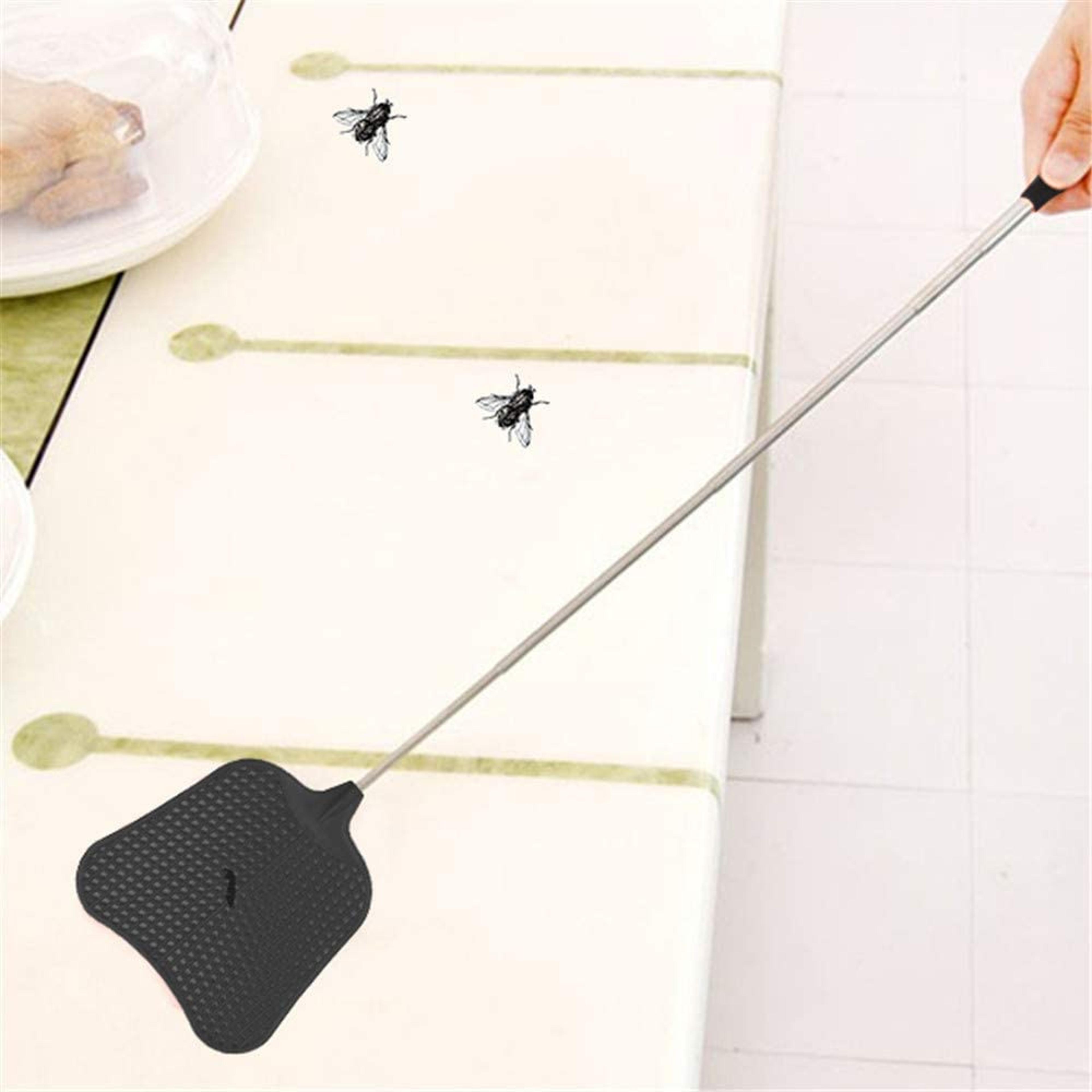 extendable fly swatter with retractable handle lightweight telescopic bug zapper tool