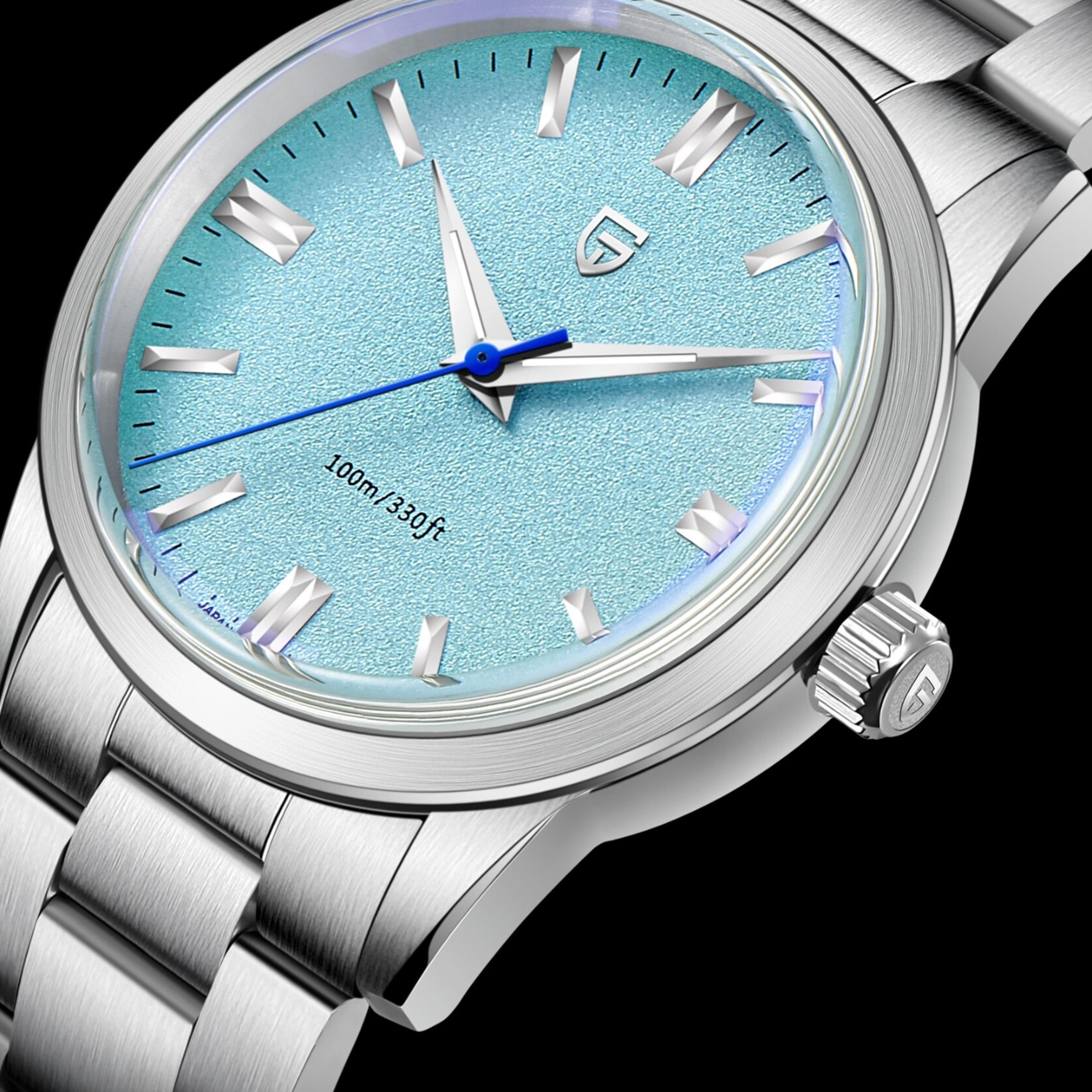 mens quartz watch with sapphire crystal and movement