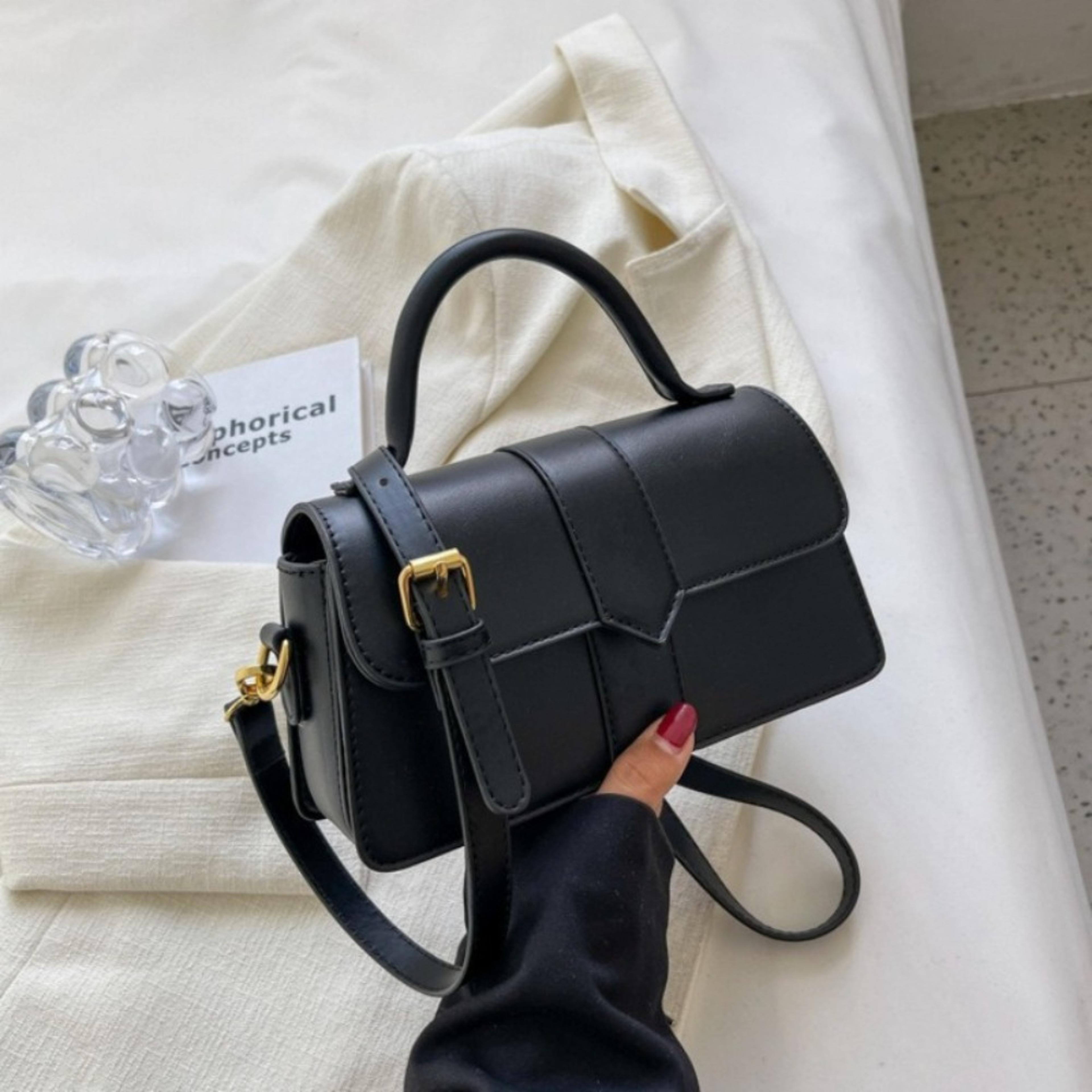 vintage square shoulder bag for women with adjustable strap and multiple pockets