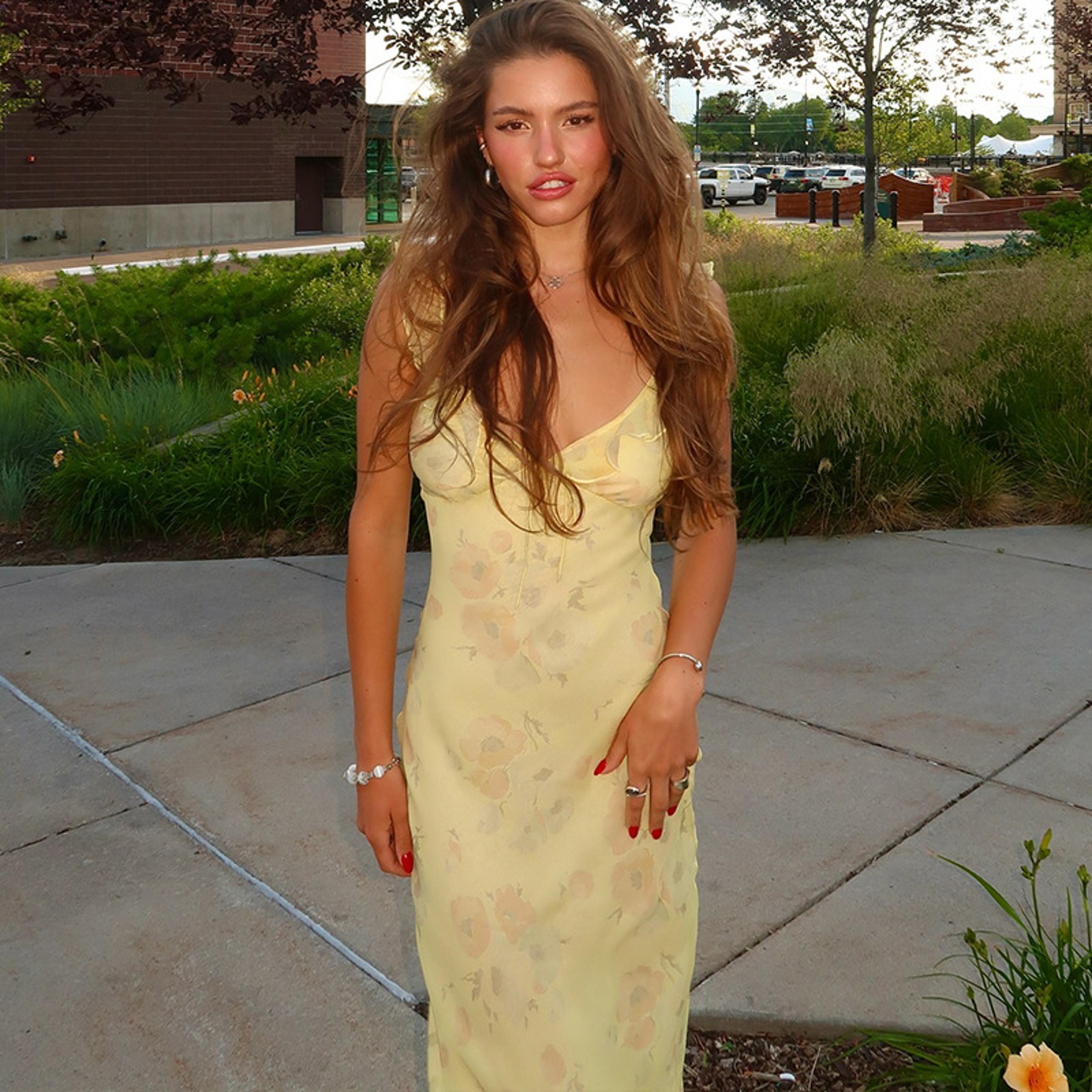 floral maxi dress for women backless summer vacation beach dress with plunge neck