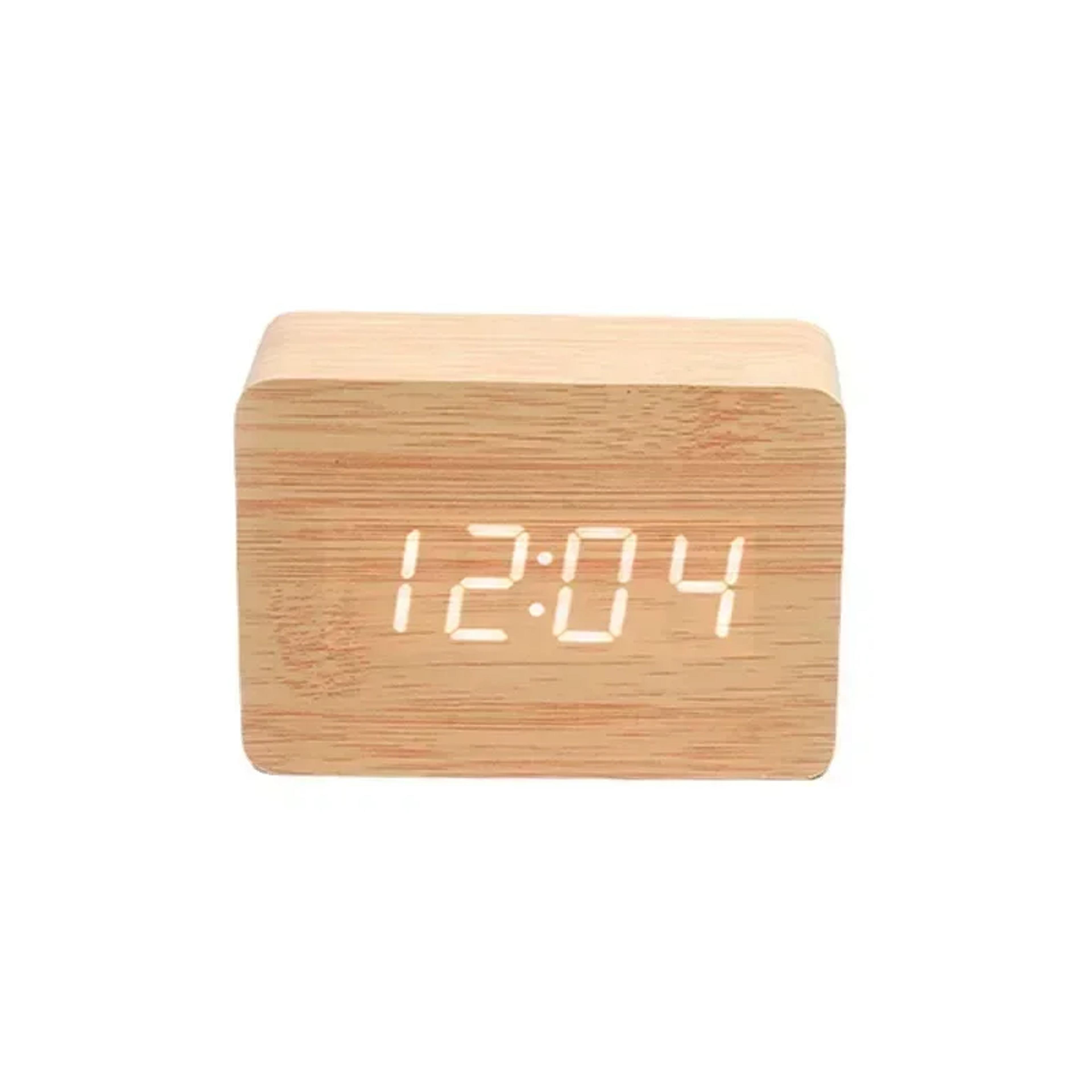 smart led wooden alarm clock with voice control, digital desk clock, usb and battery powered