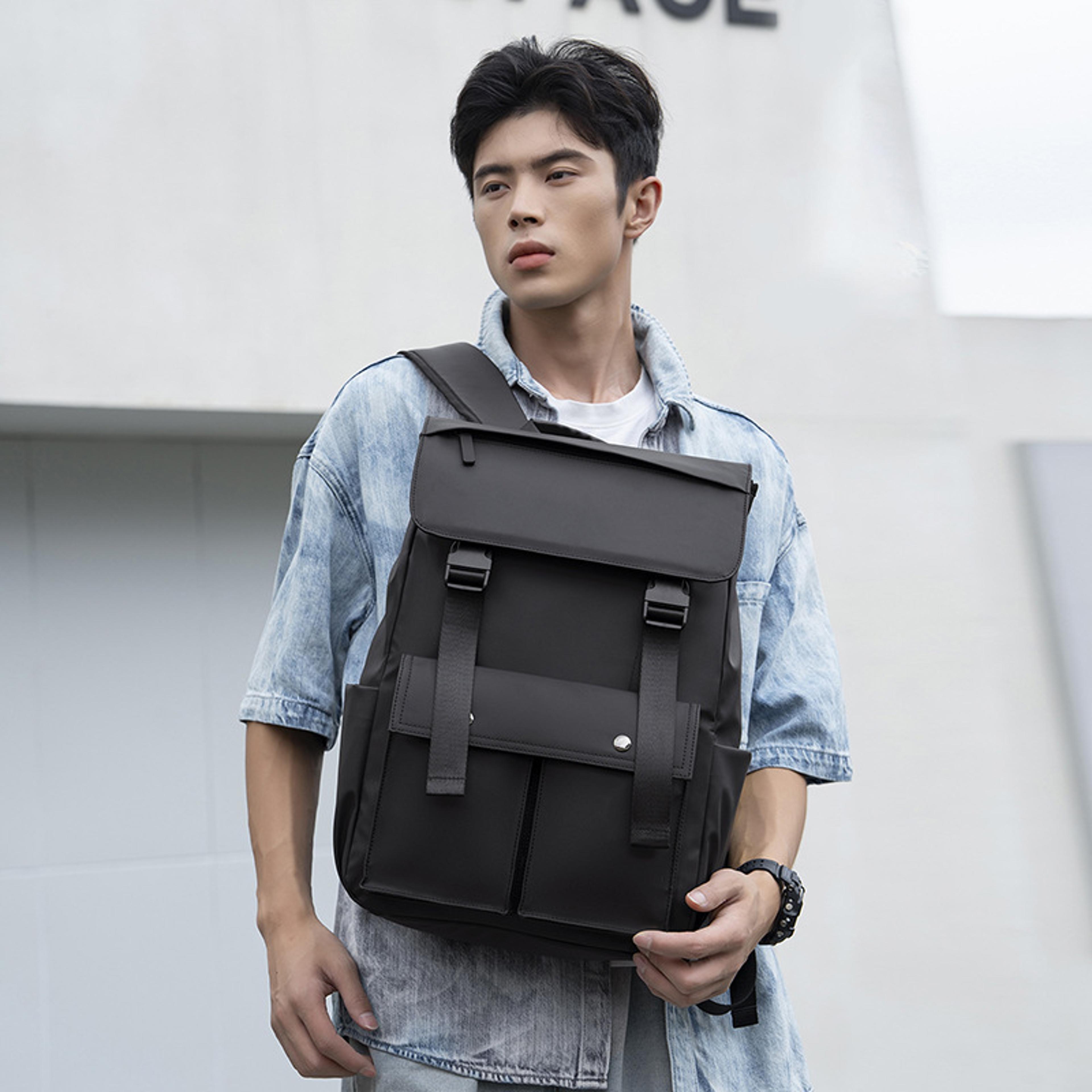 urbancarry lightweight water resistant laptop backpack
