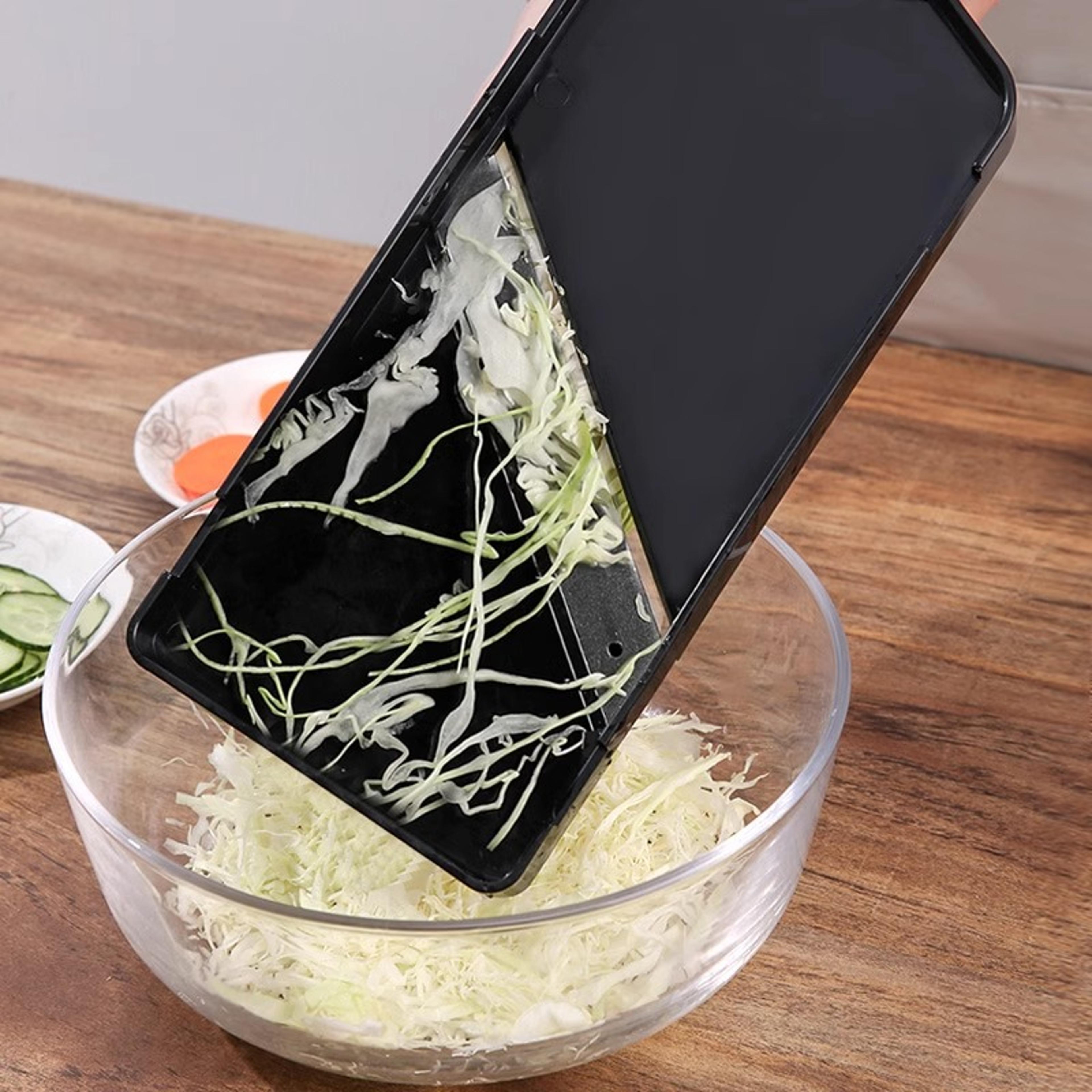 multifunctional vegetable chopper and onion dicer