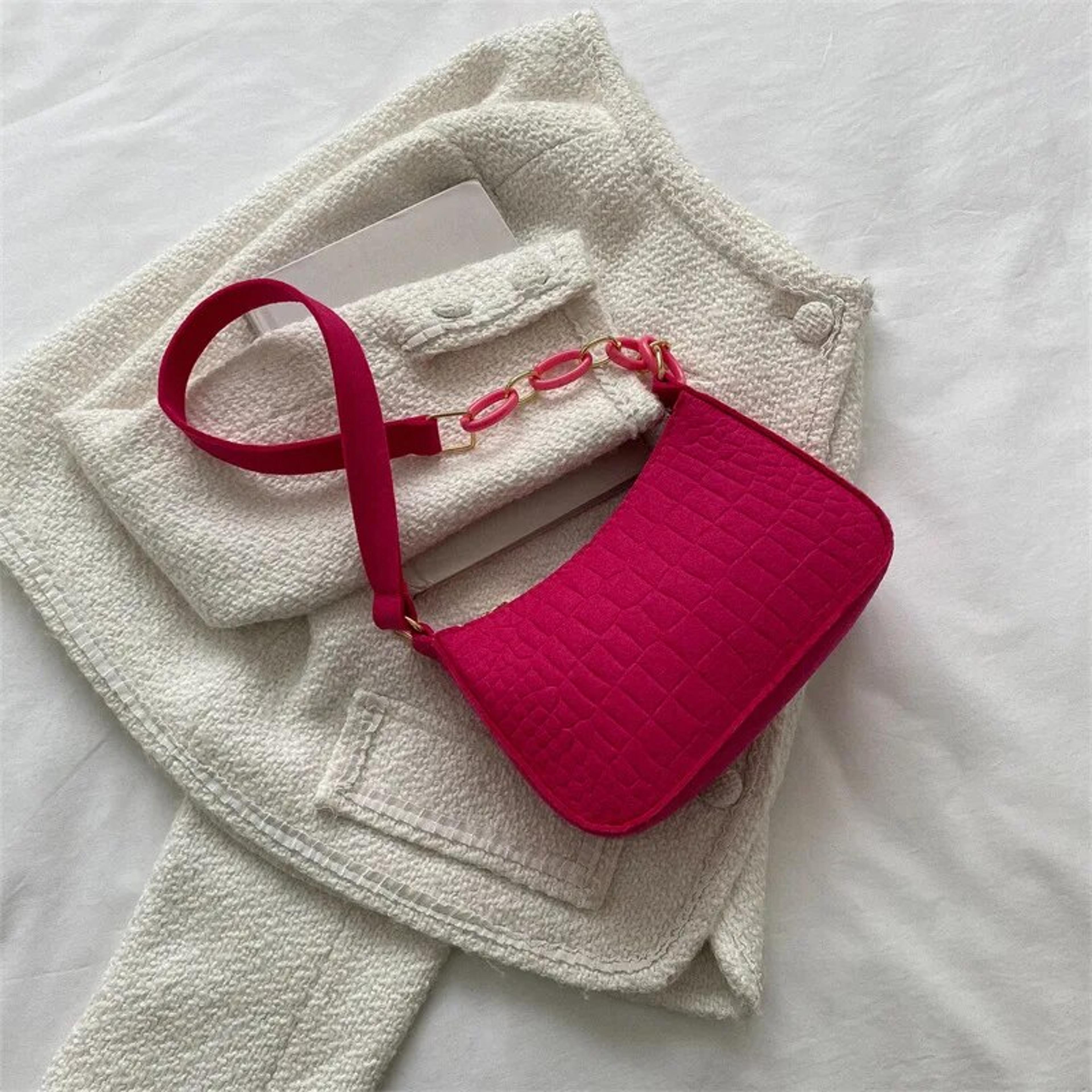 retro small square shoulder bag for women