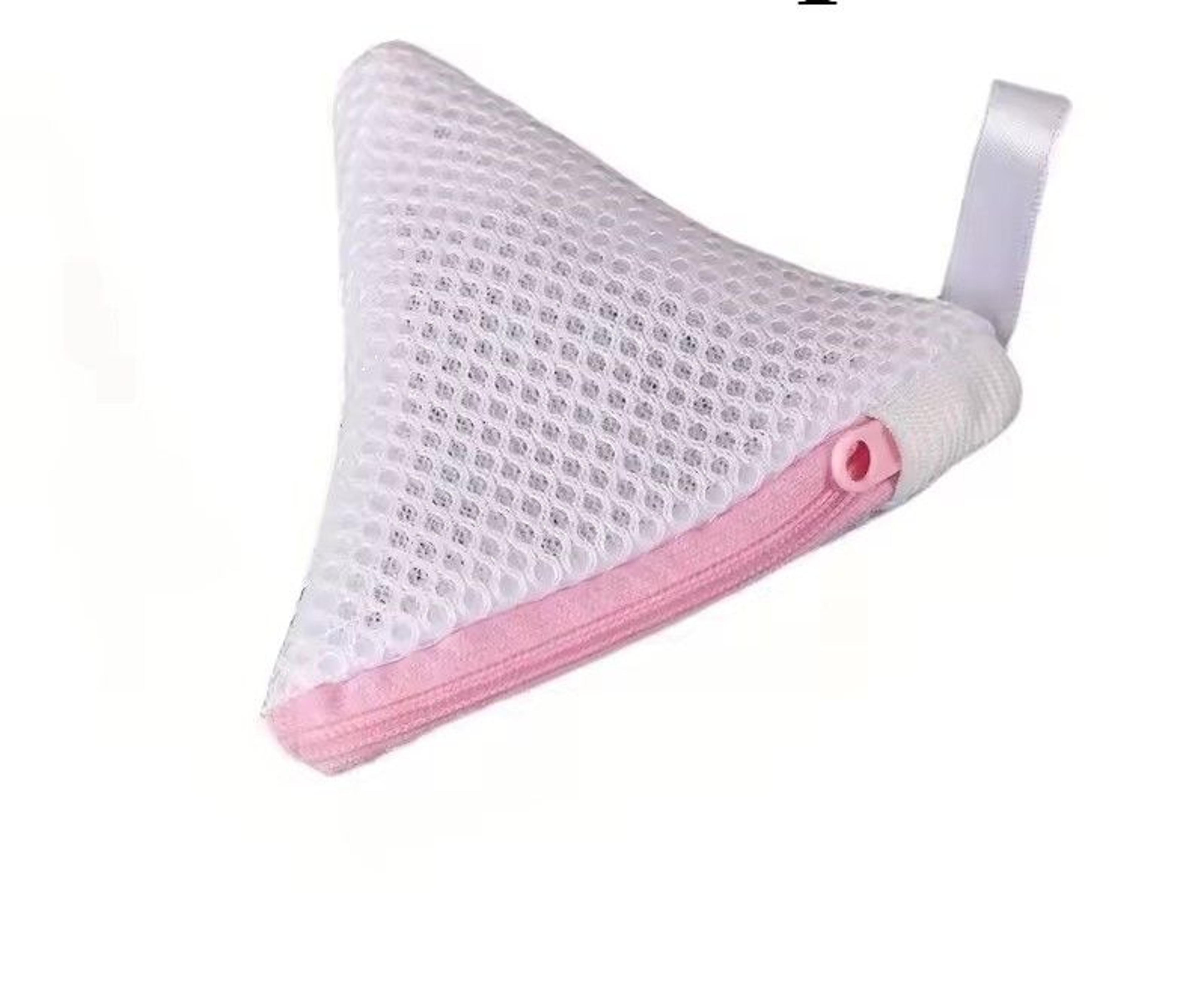 mesh laundry bags for socks and delicates with zipper closure