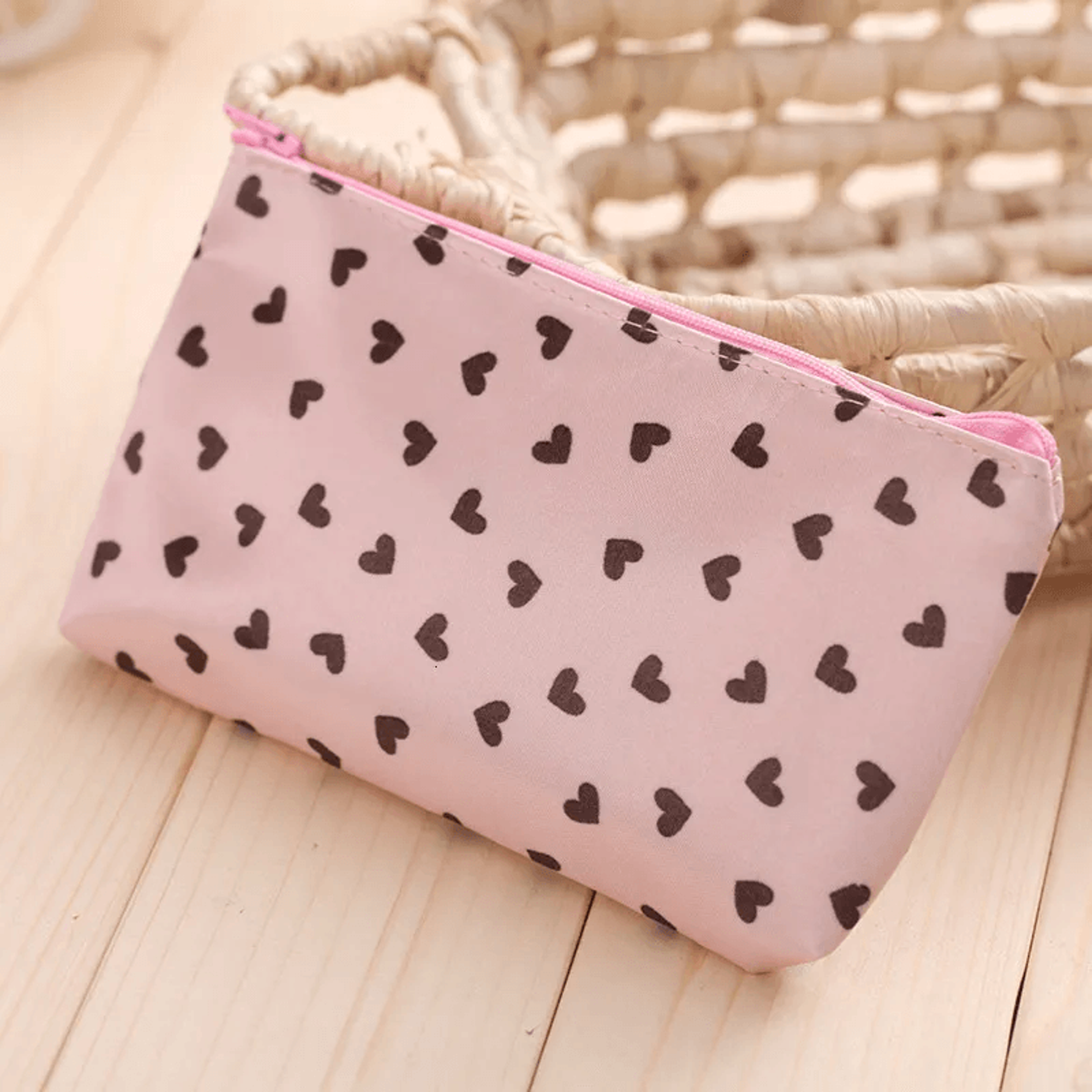trendy small zipper cosmetic pouch for makeup accessories