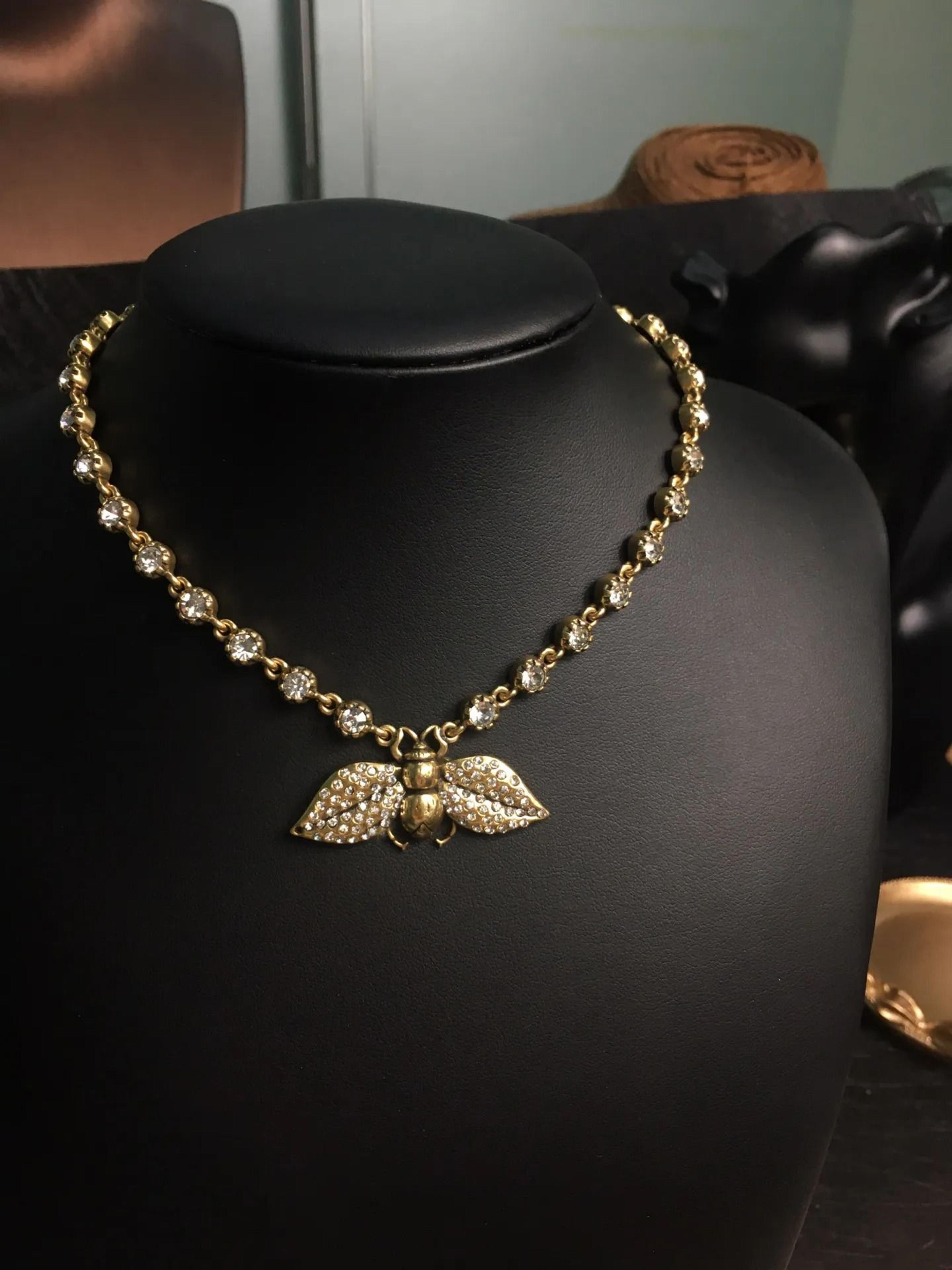 vintage crystal bee pendant necklace sparkling statement jewelry for women