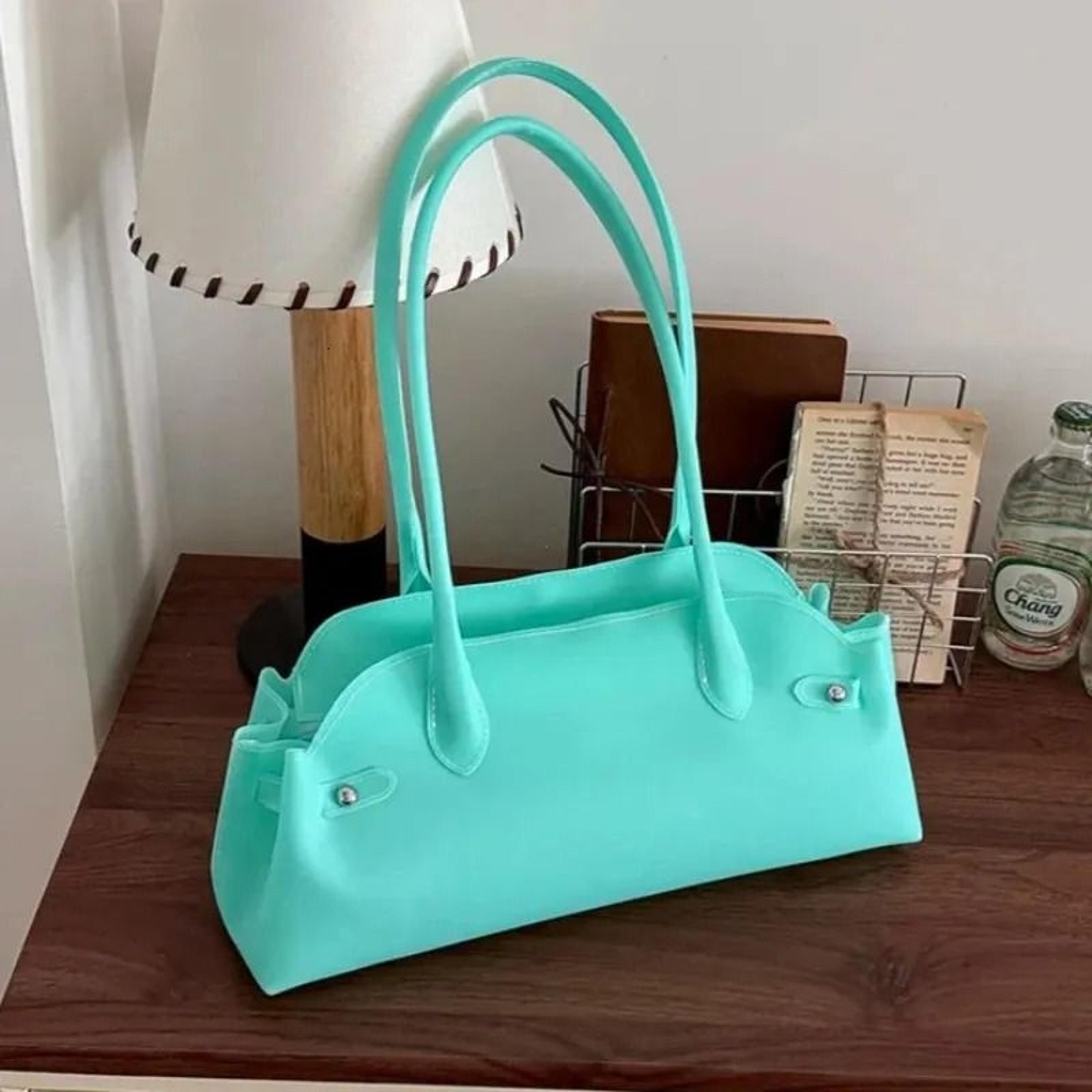 women pvc short handle shoulder tote for daily work