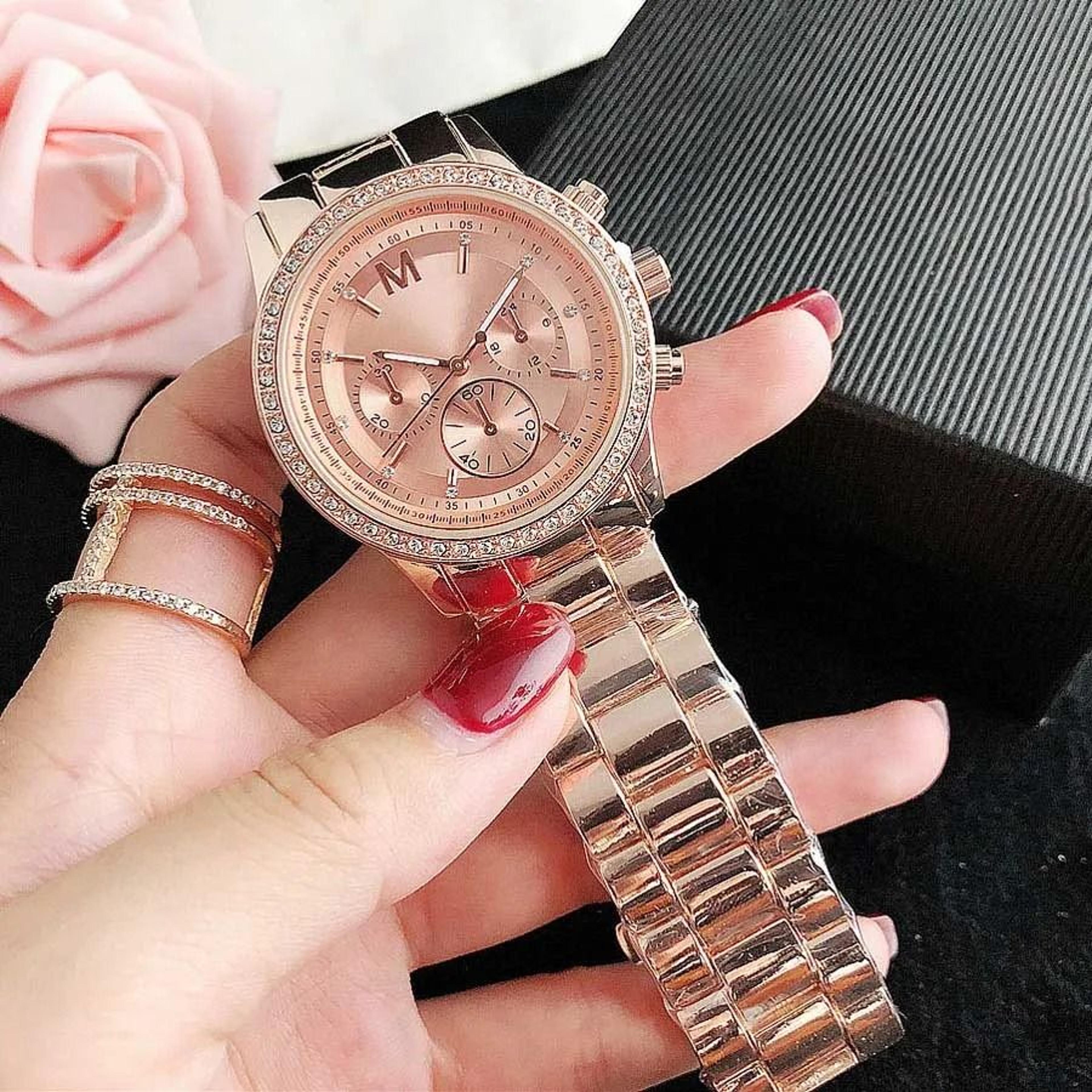 diamond crystal women quartz watch with dial steel band