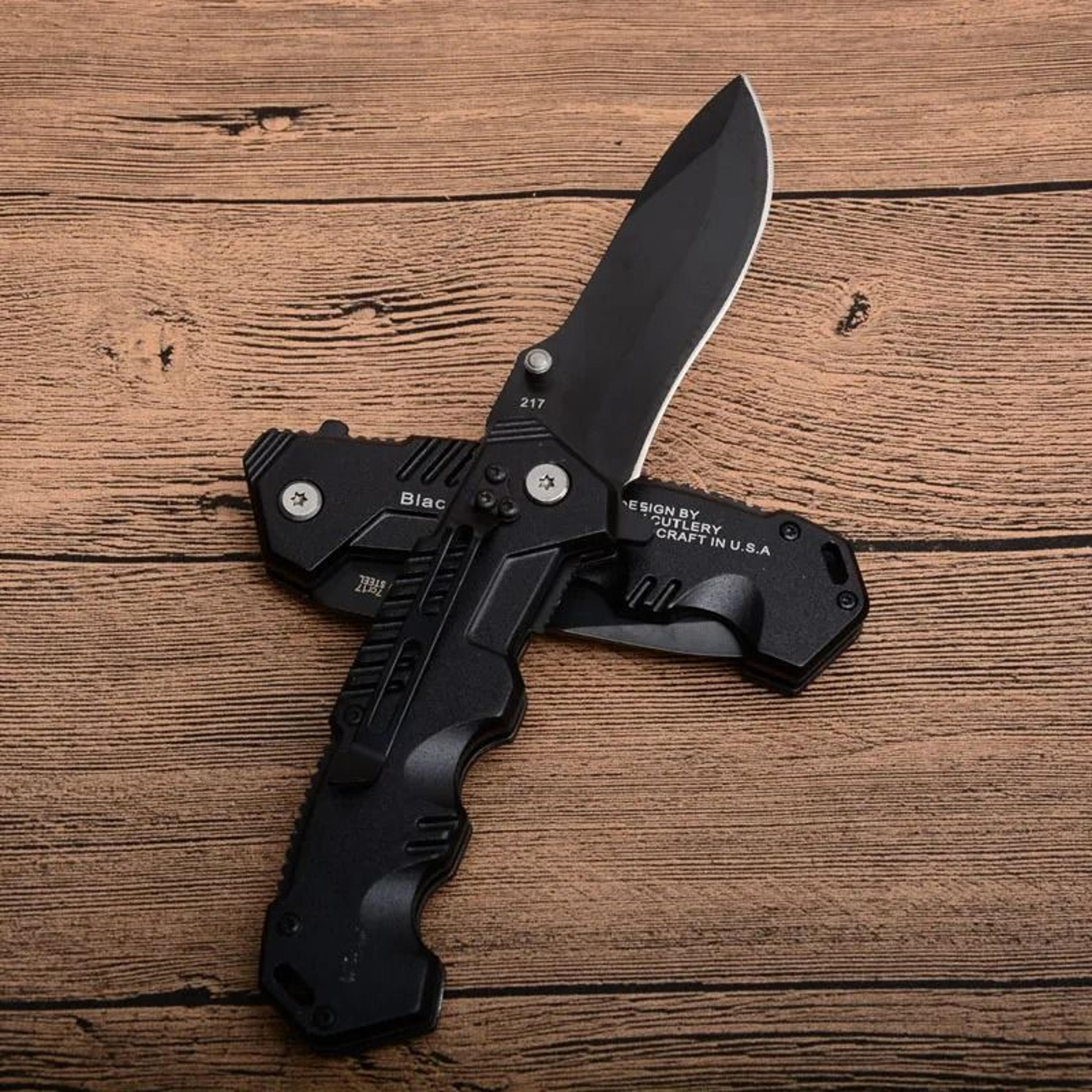 folding pocket knife compact camping utility knife for outdoor and garden tasks