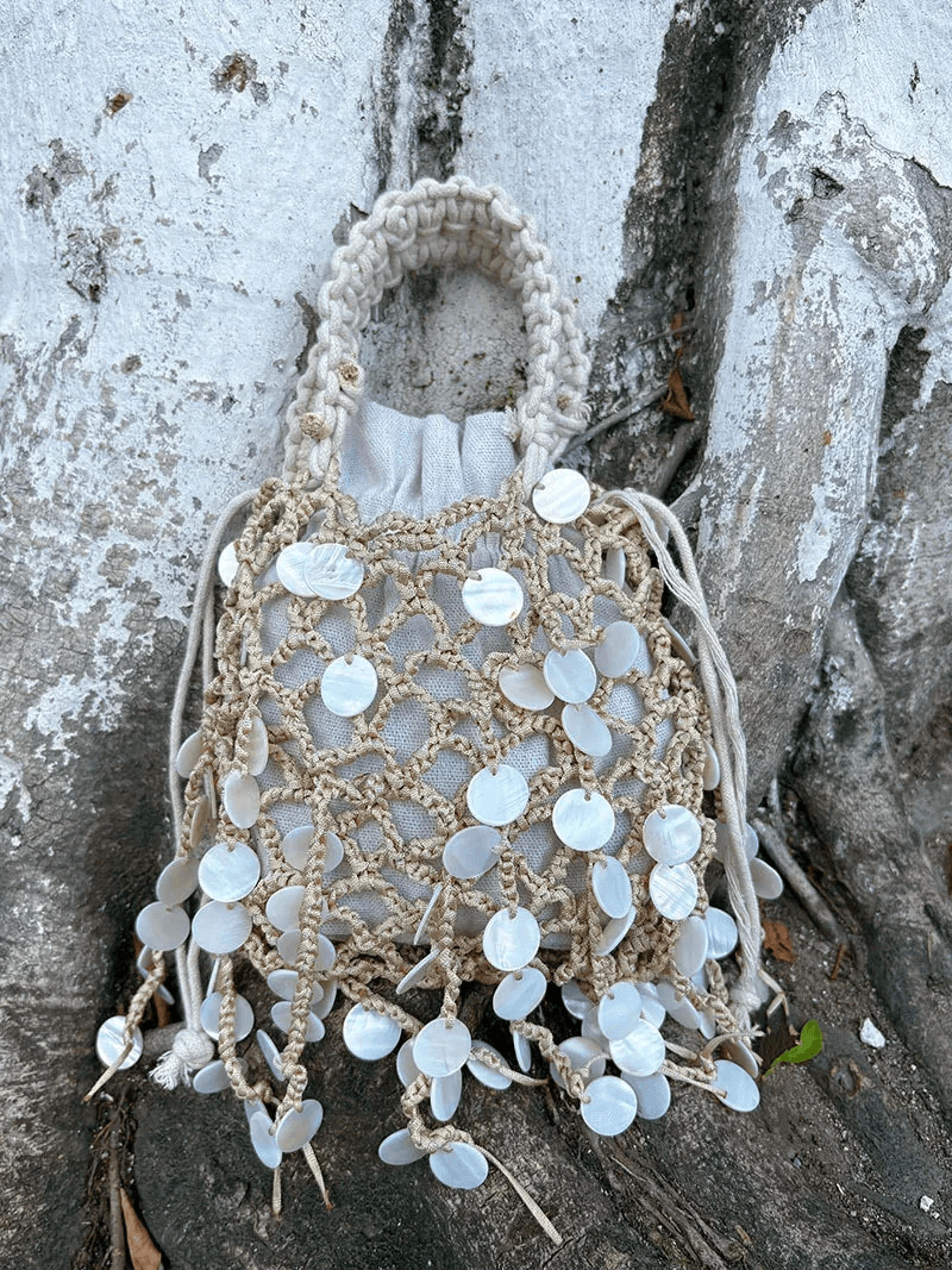 handwoven sequin clutch fish scale woven shoulder tote bag with tassel