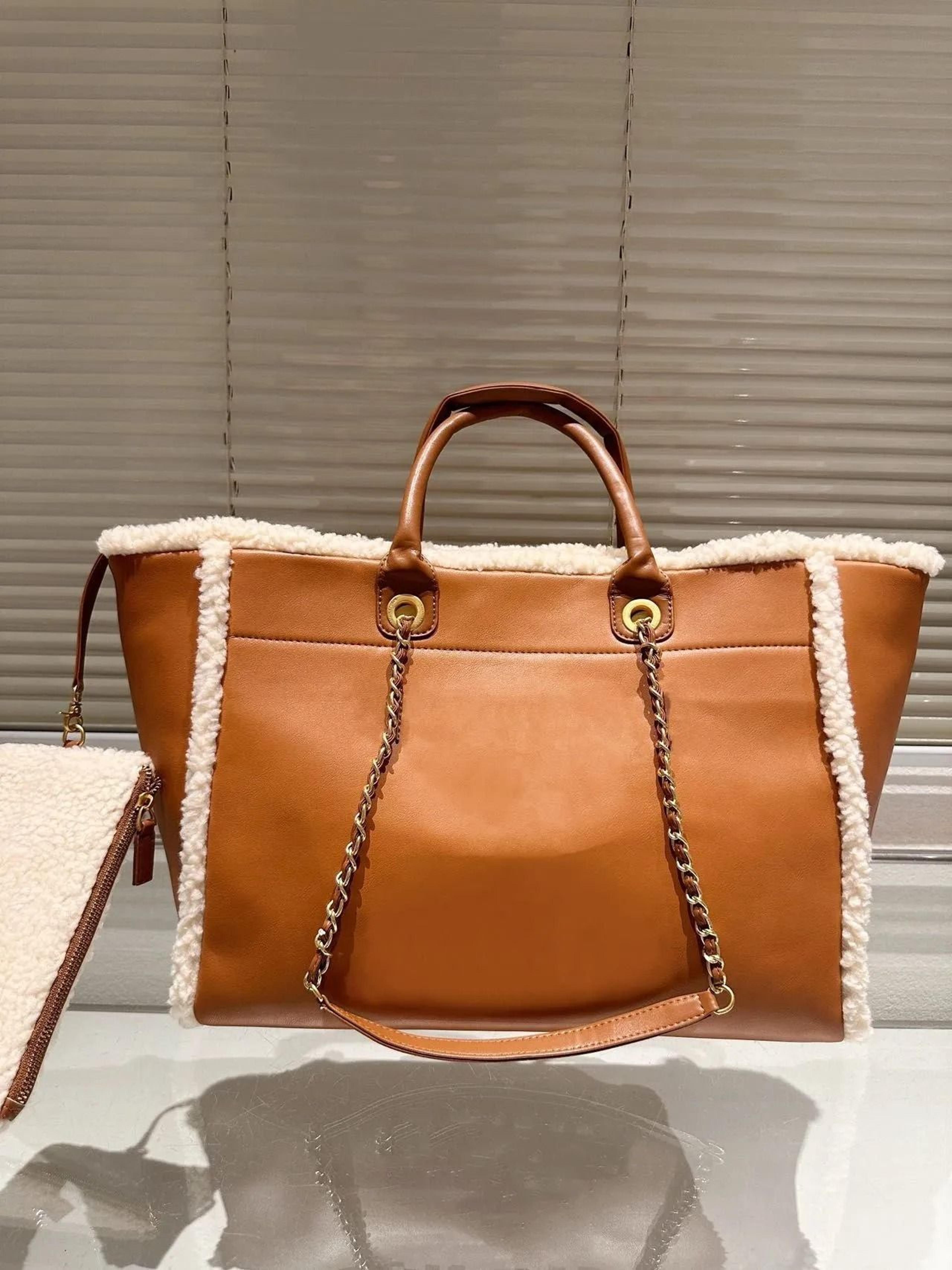 lamb wool tote bag large capacity plush winter shoulder handbag for women