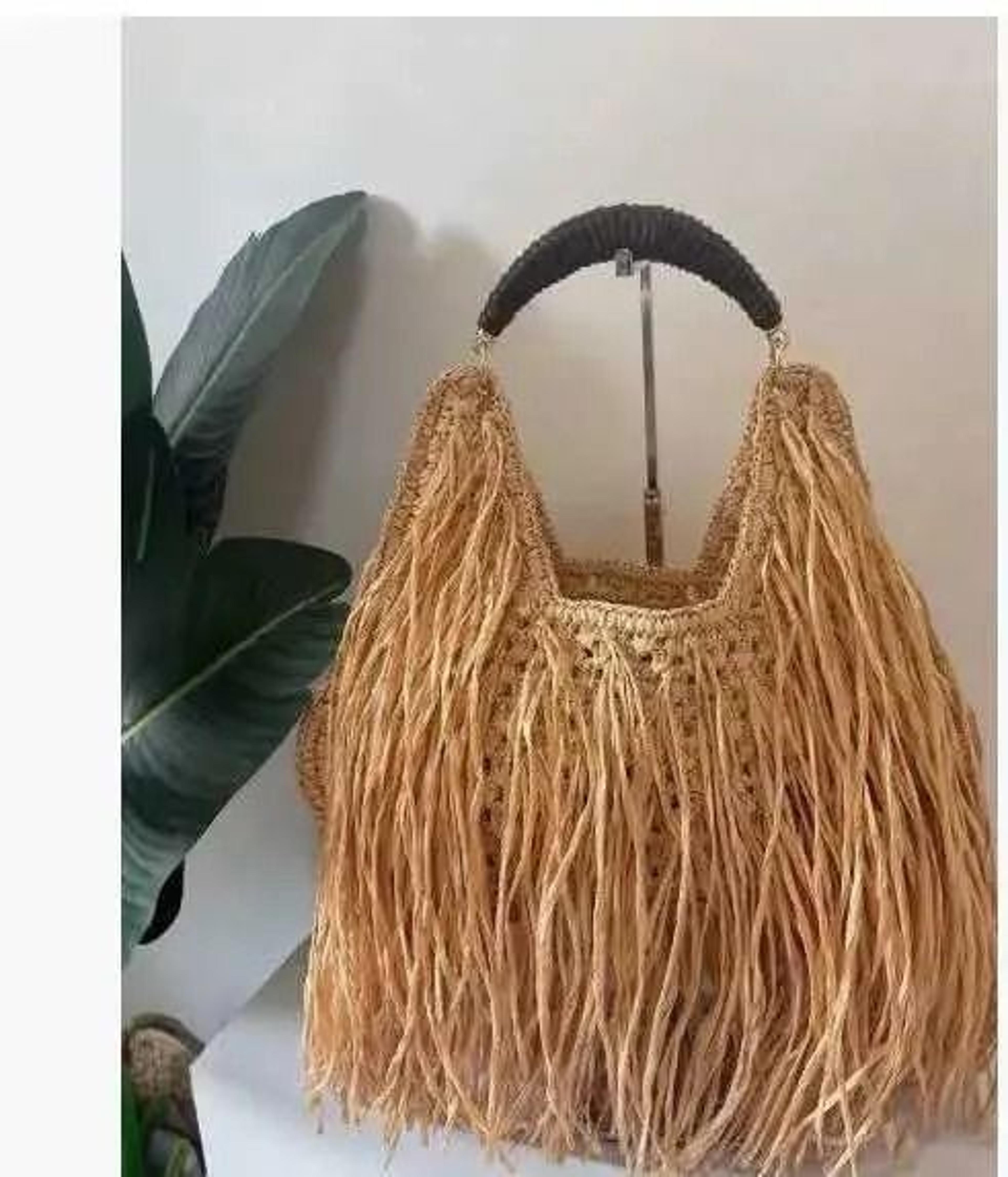straw tote bag for women hollow out woven beach shoulder bag with tassel