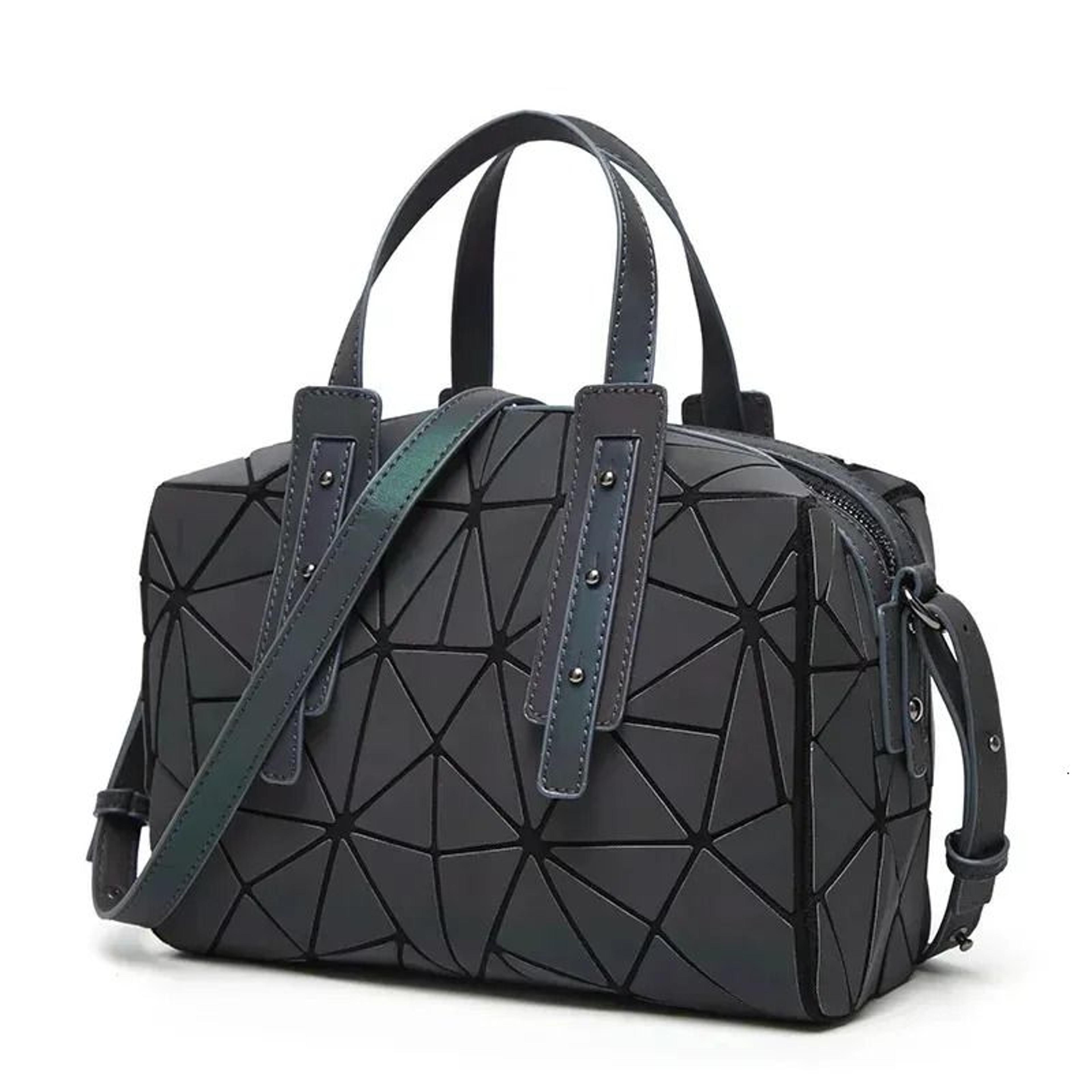 laser sequin crossbody shoulder bag for women with luminous geometric design