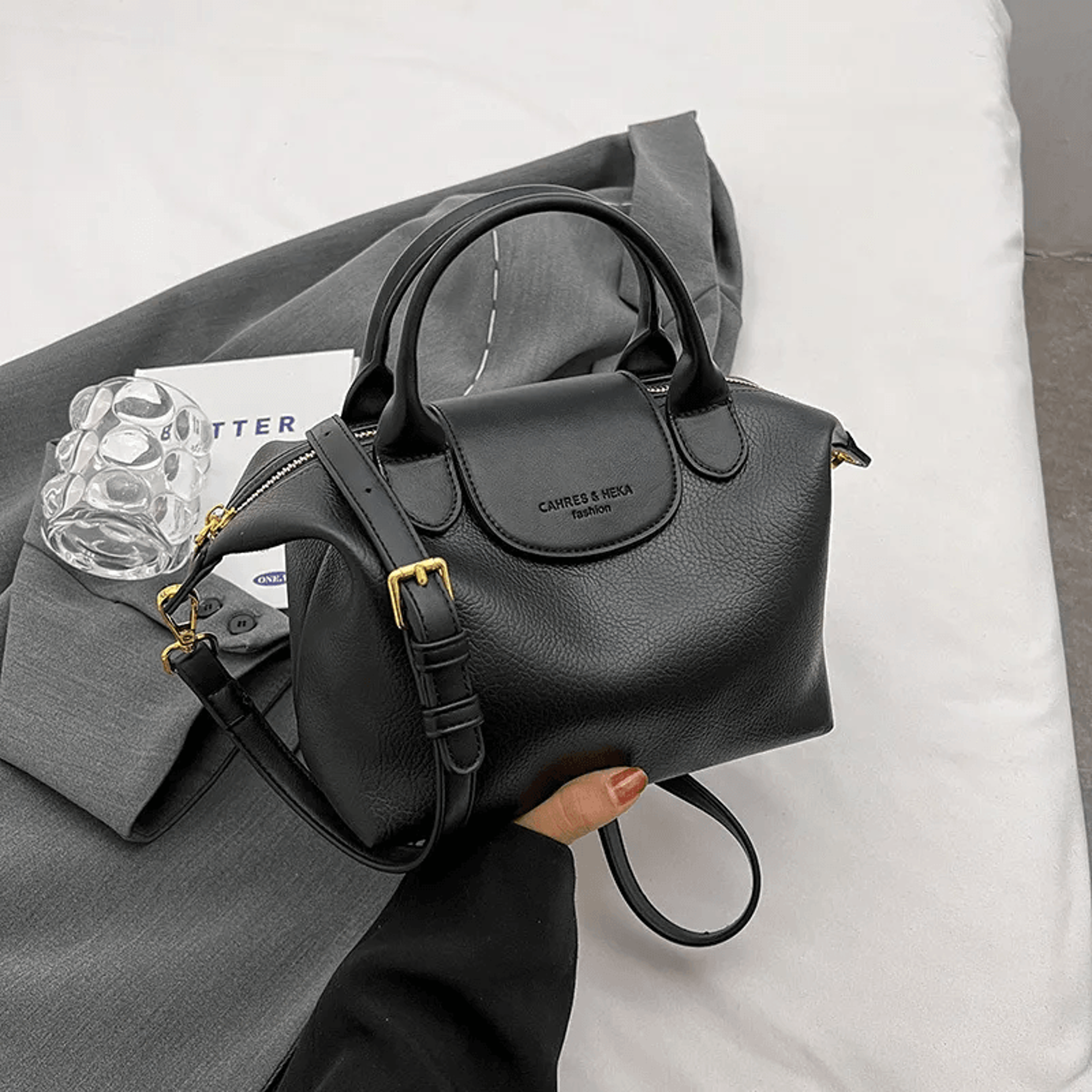 women pu shoulder bag with zipper closure chain detail and interior pocket