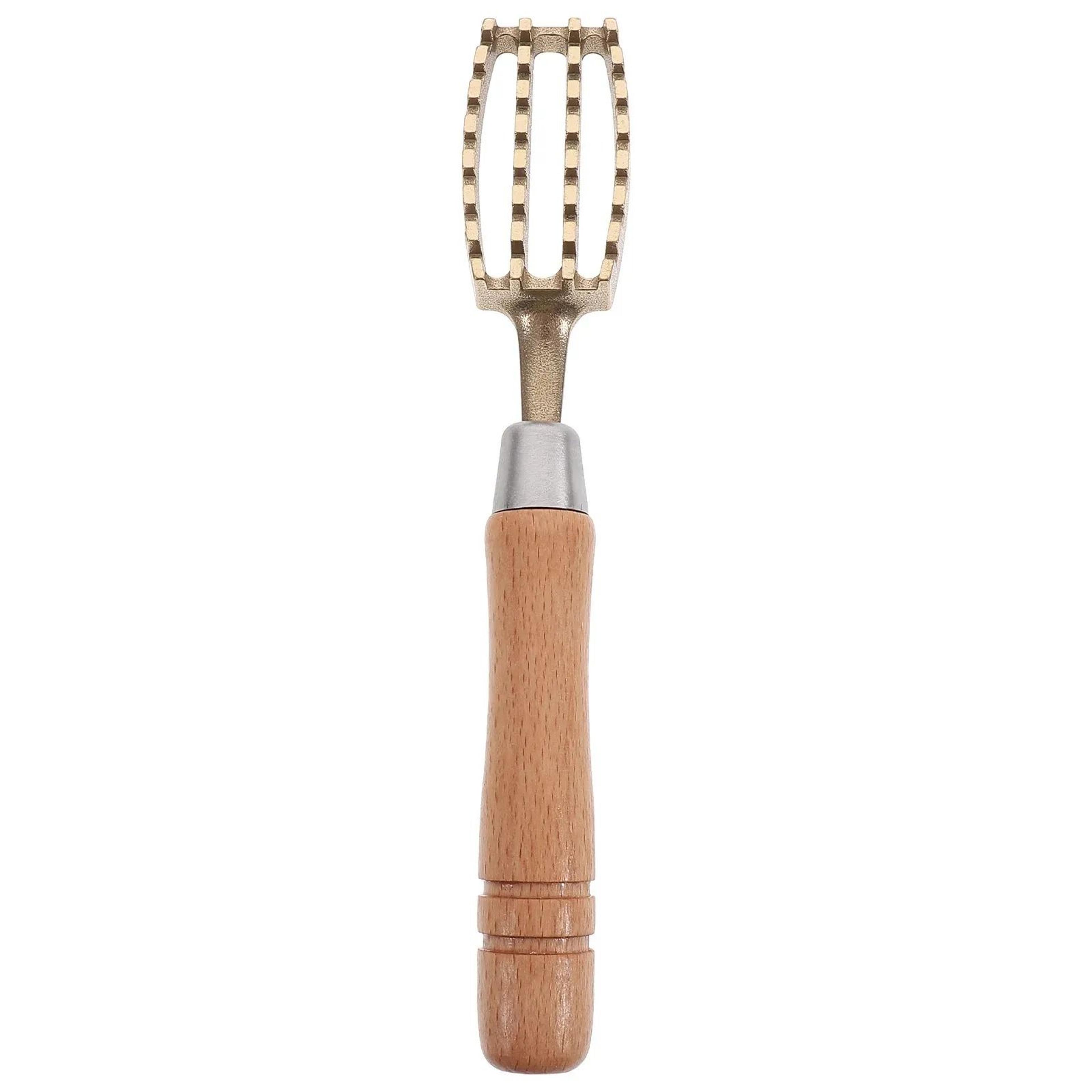 bamboo fish scale remover scraper with anti slip handle for seafood cleaning