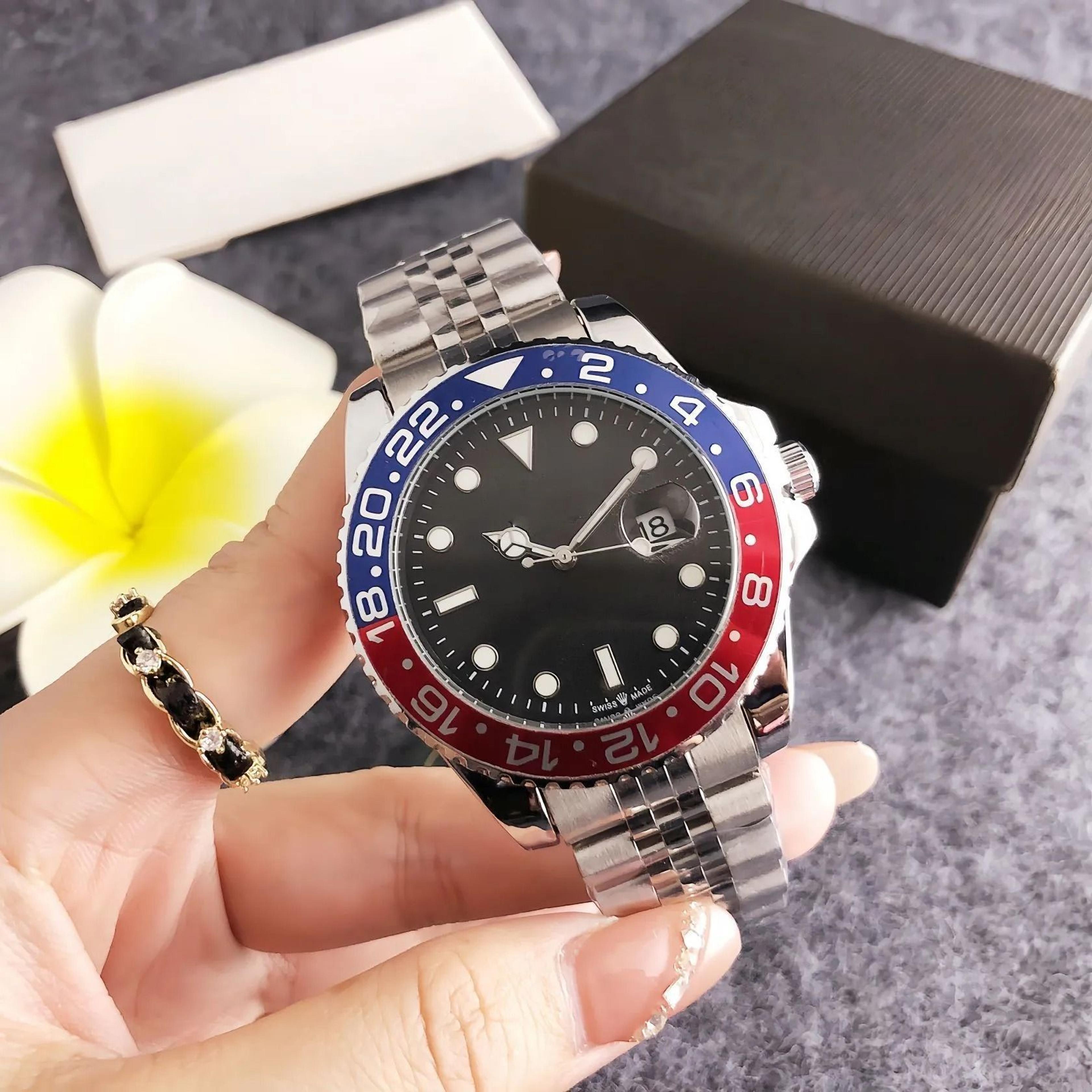 vintage unisex quartz watch with stainless steel band 42mm analog calendar dialwwat