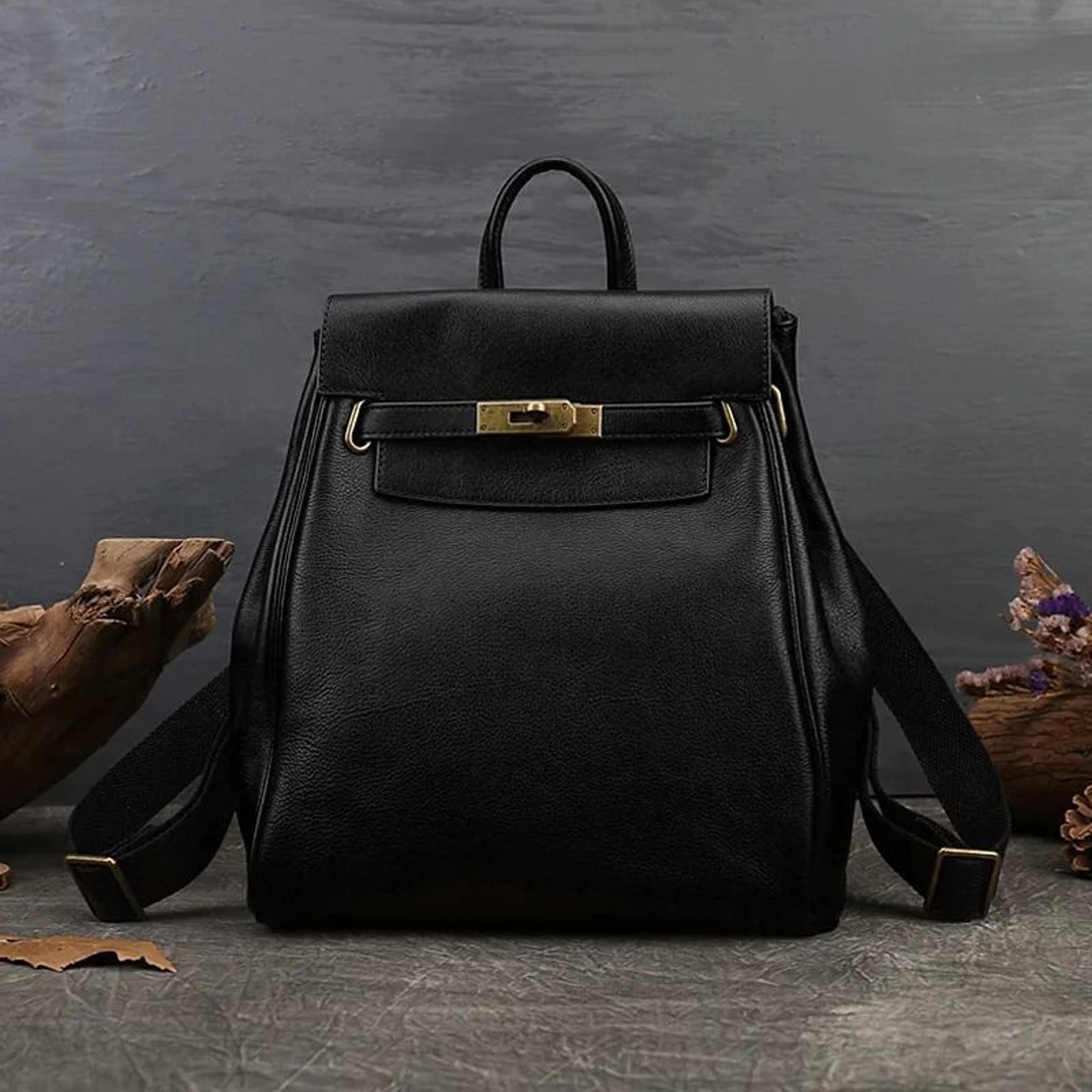 women large capacity anti-theft travel backpack