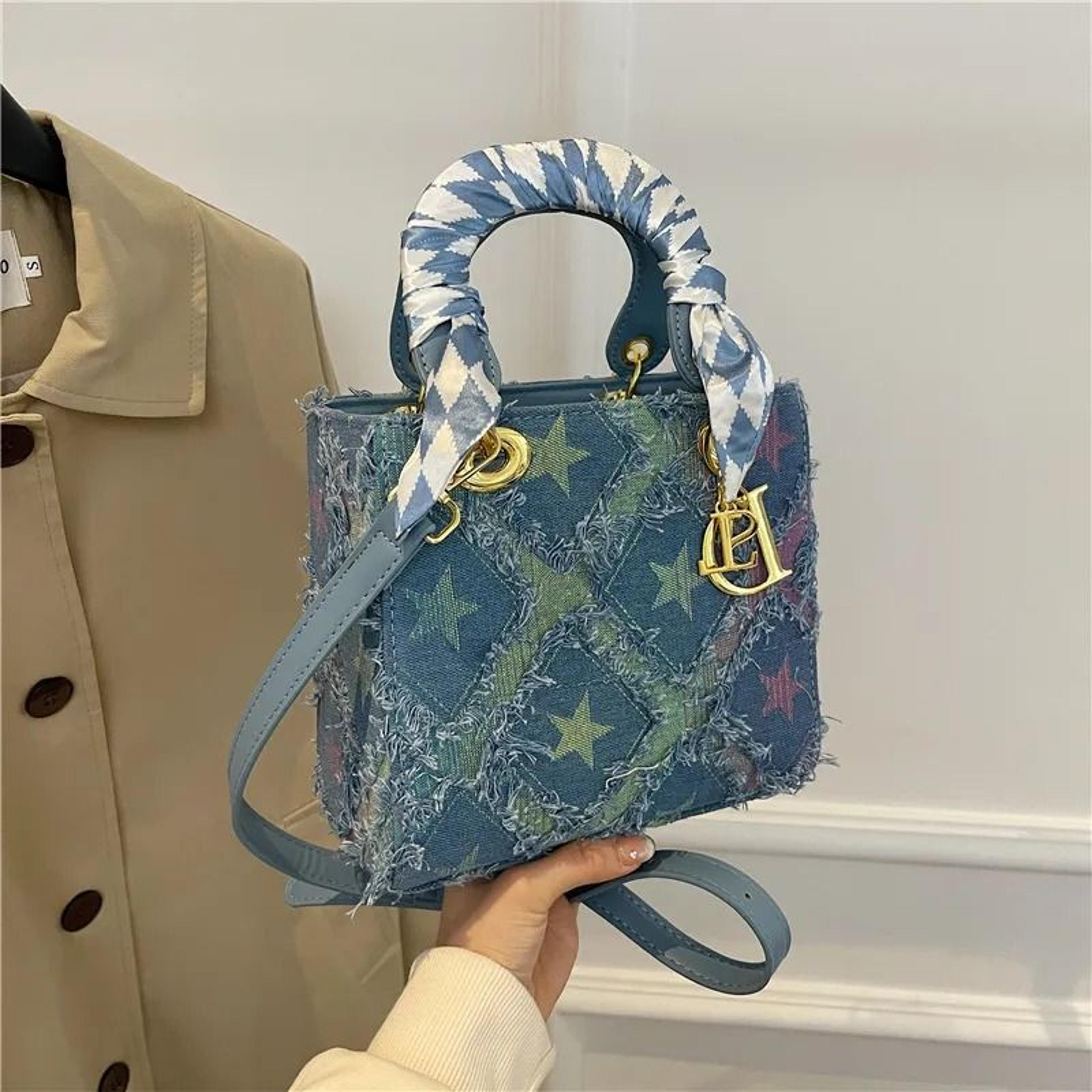 women flap crossbody bag with casual summer design
