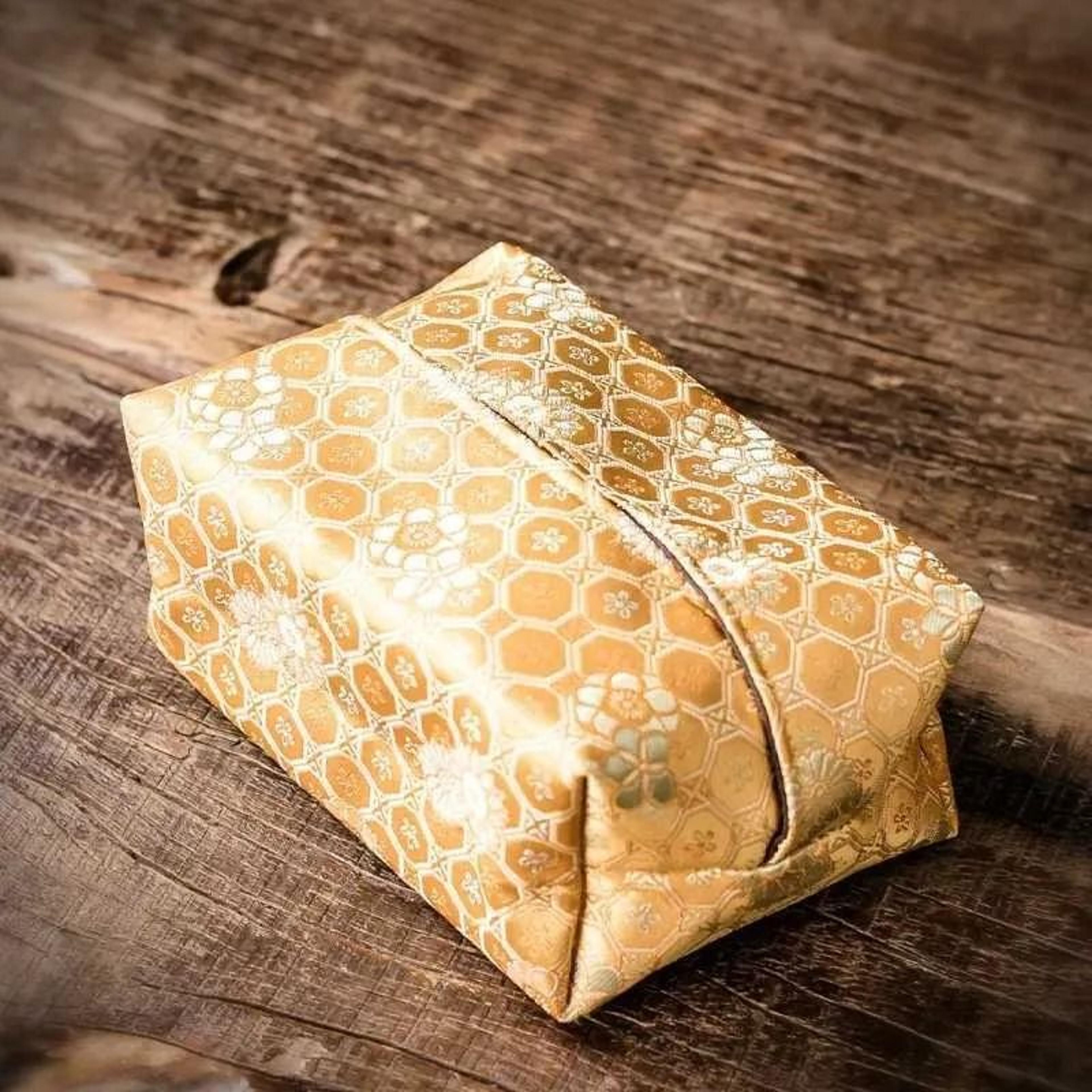 embroidered fabric tissue box cover rectangle tissue holder