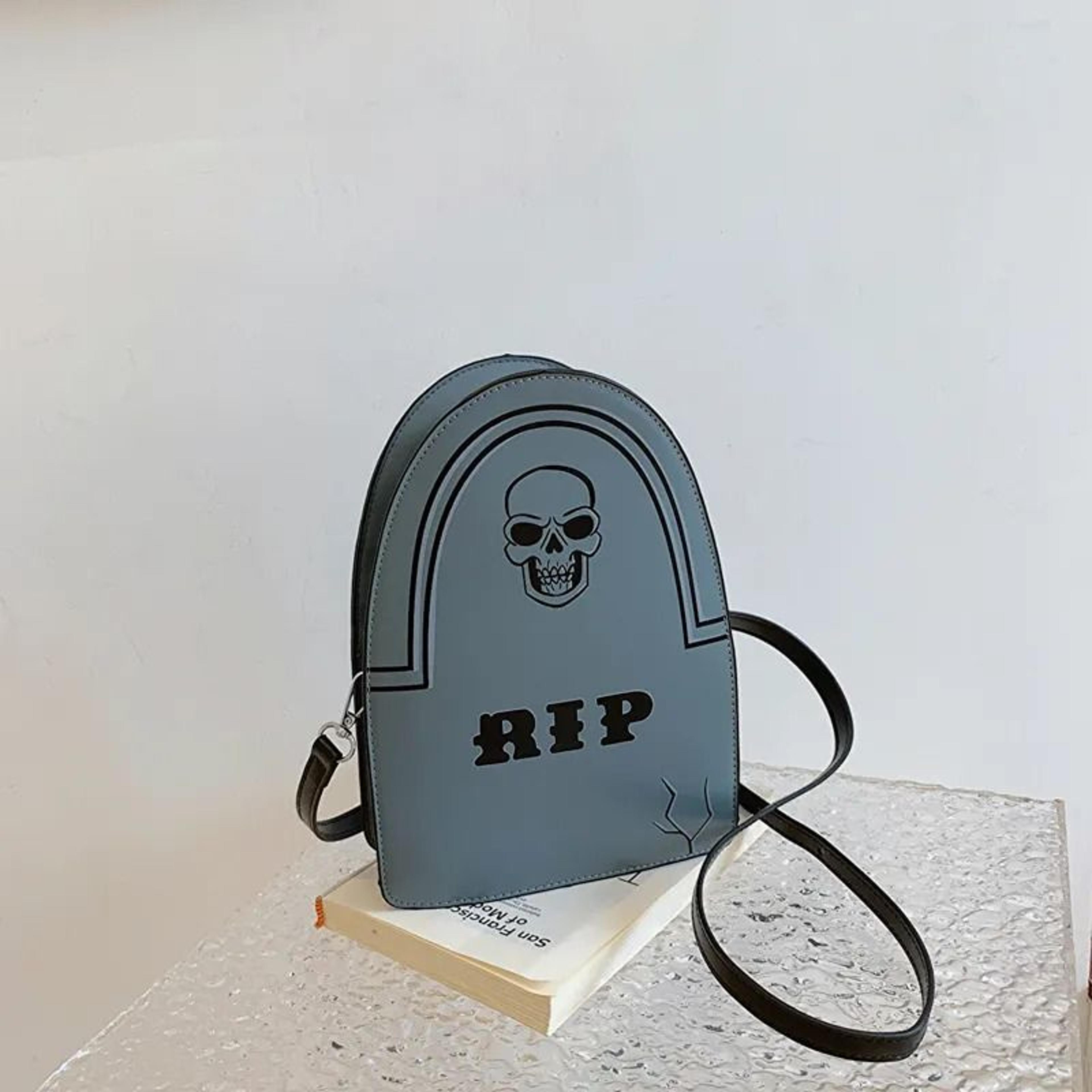 halloween skull crossbody bag with adjustable strap and zipper closure