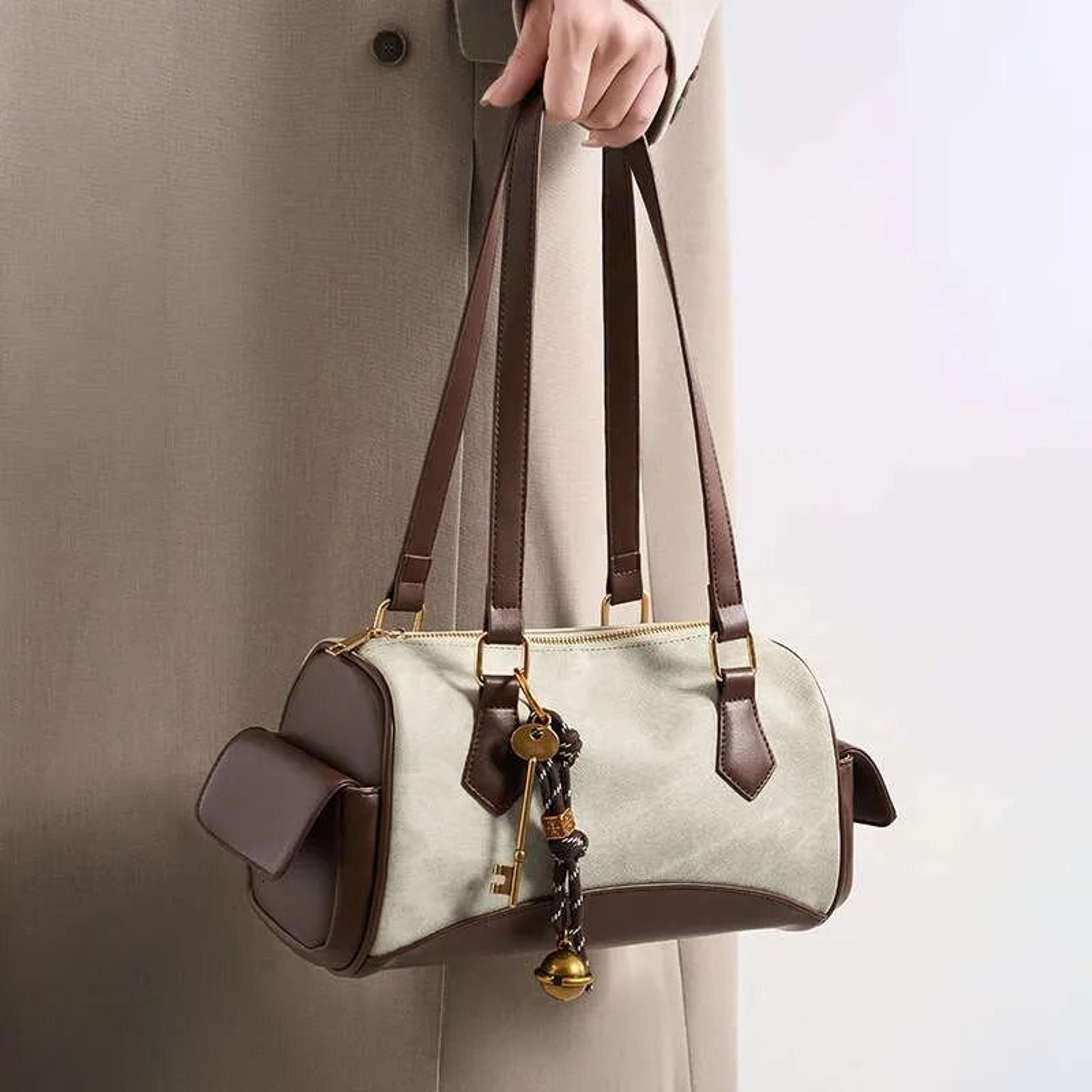 retro small crossbody shoulder bag for women with underarm carry design