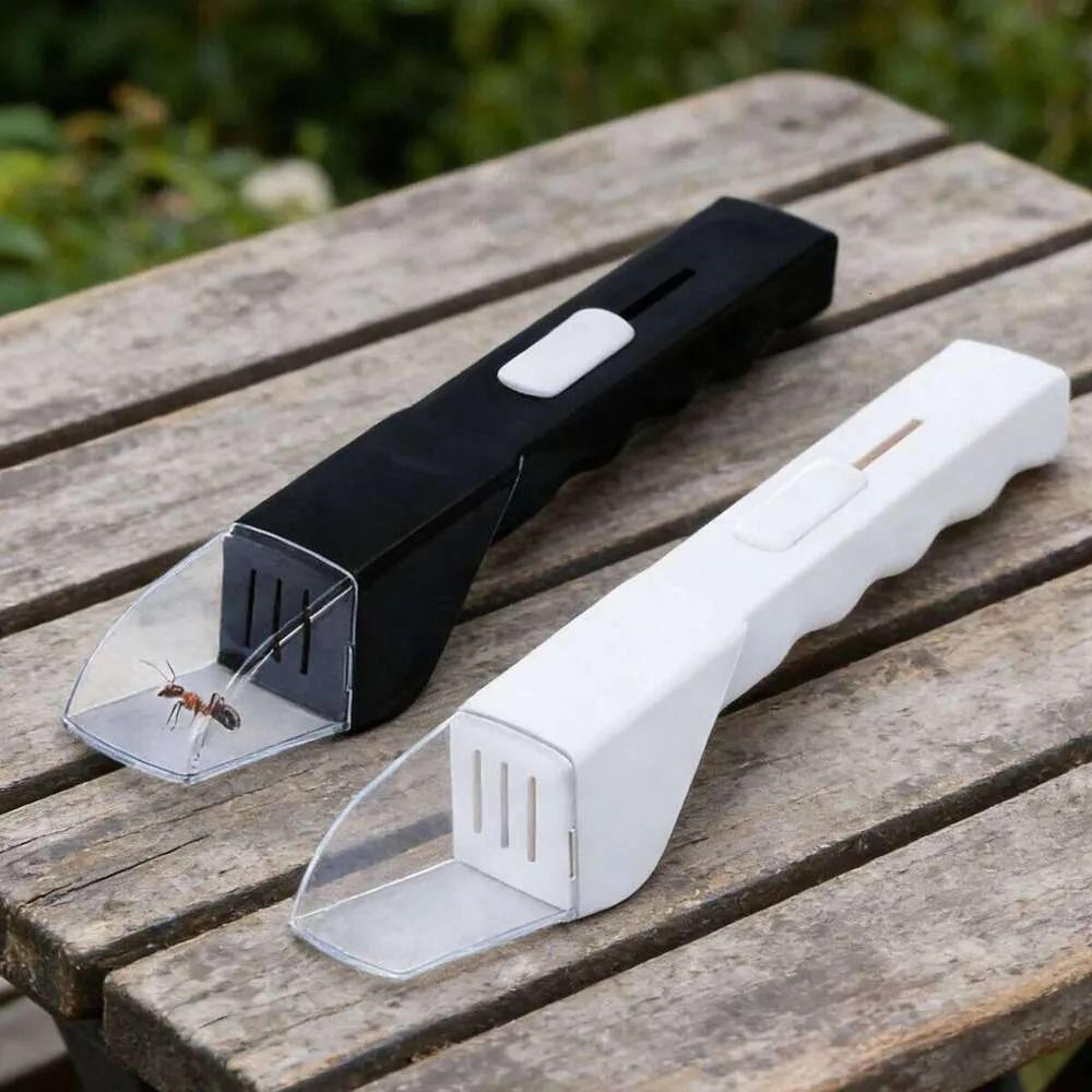 contactless bed bug and insect catcher with clear viewing window and quick release