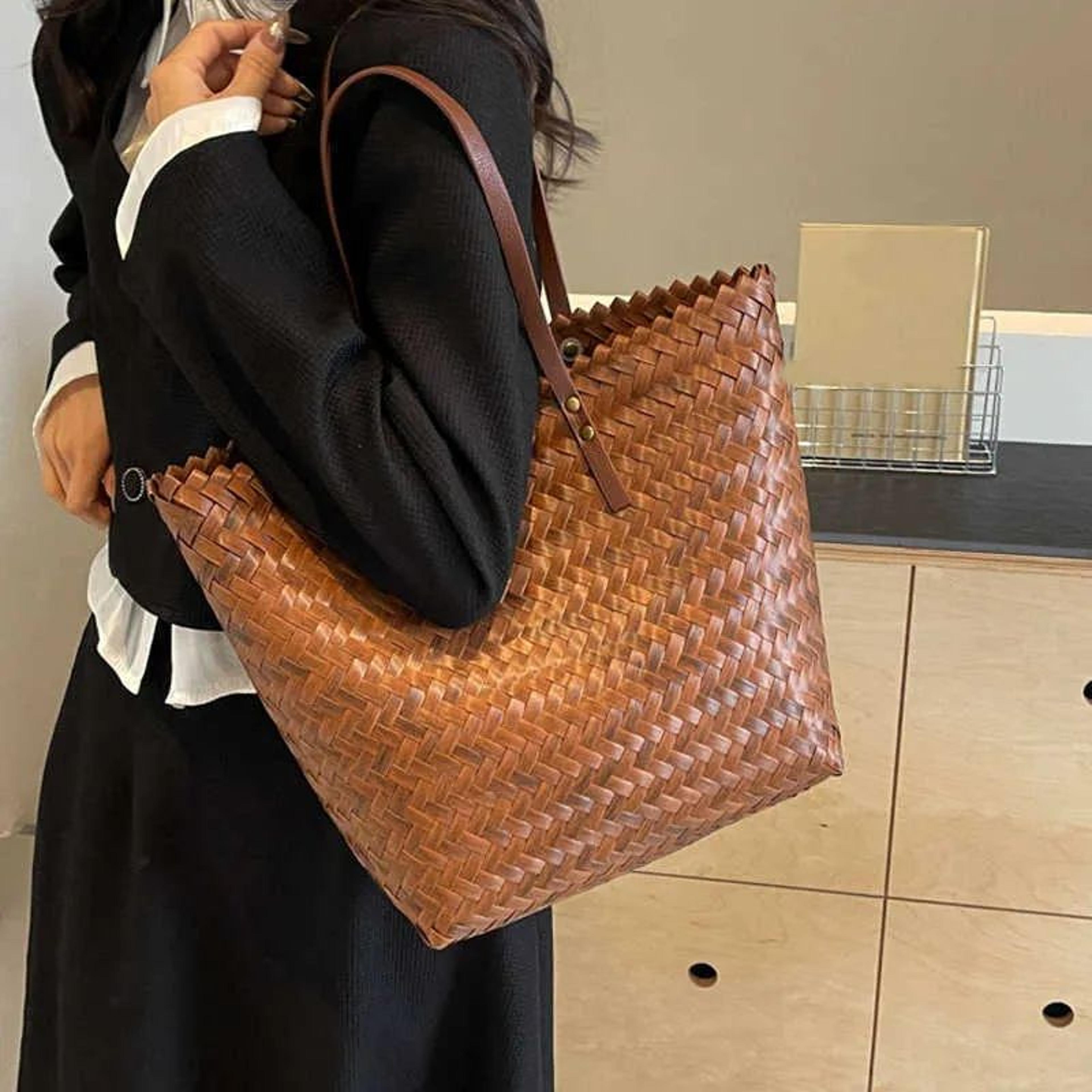 handmade rattan straw tote bag for women large capacity summer beach shoulder bag