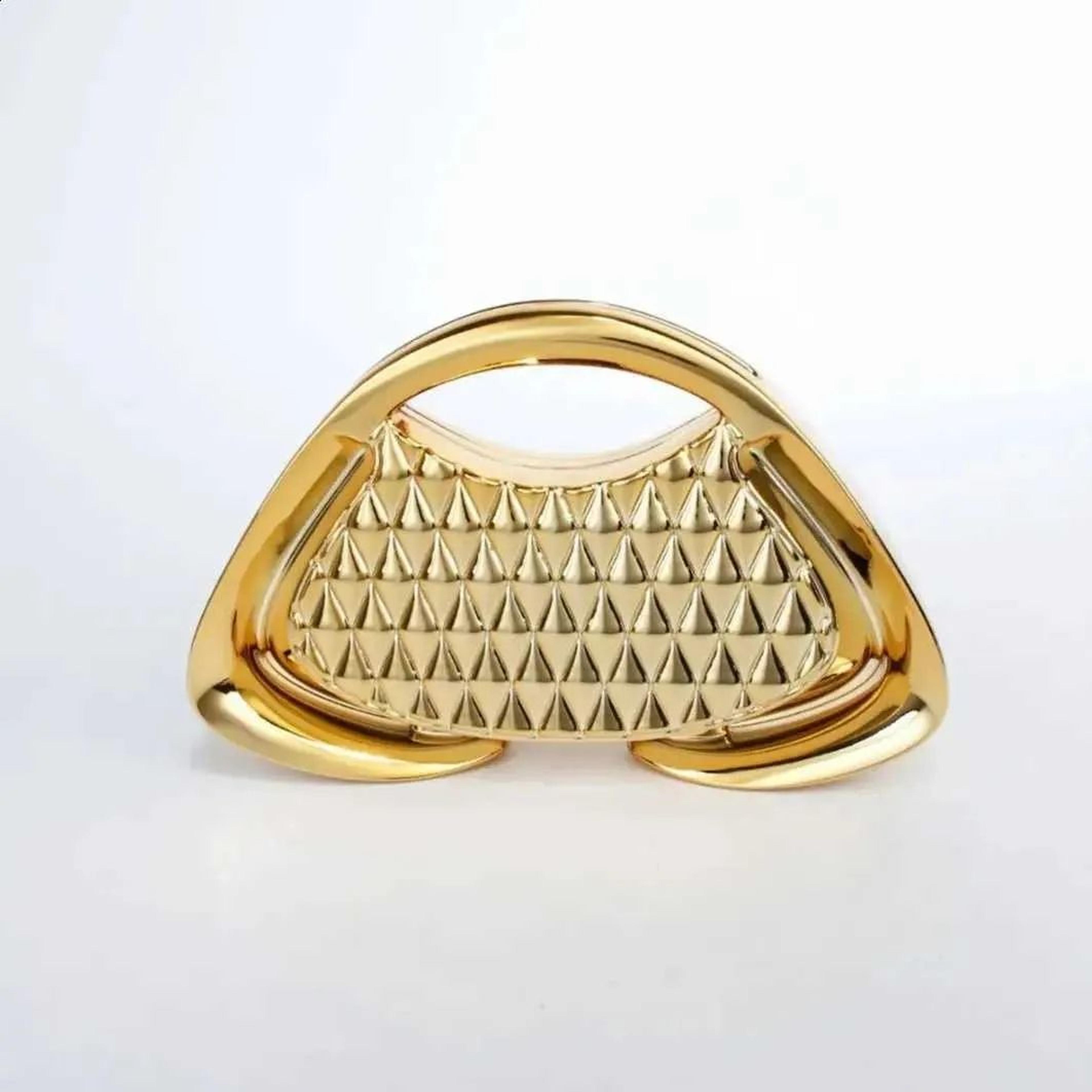 evening clutch bag for women with chain shoulder and crossbody strap