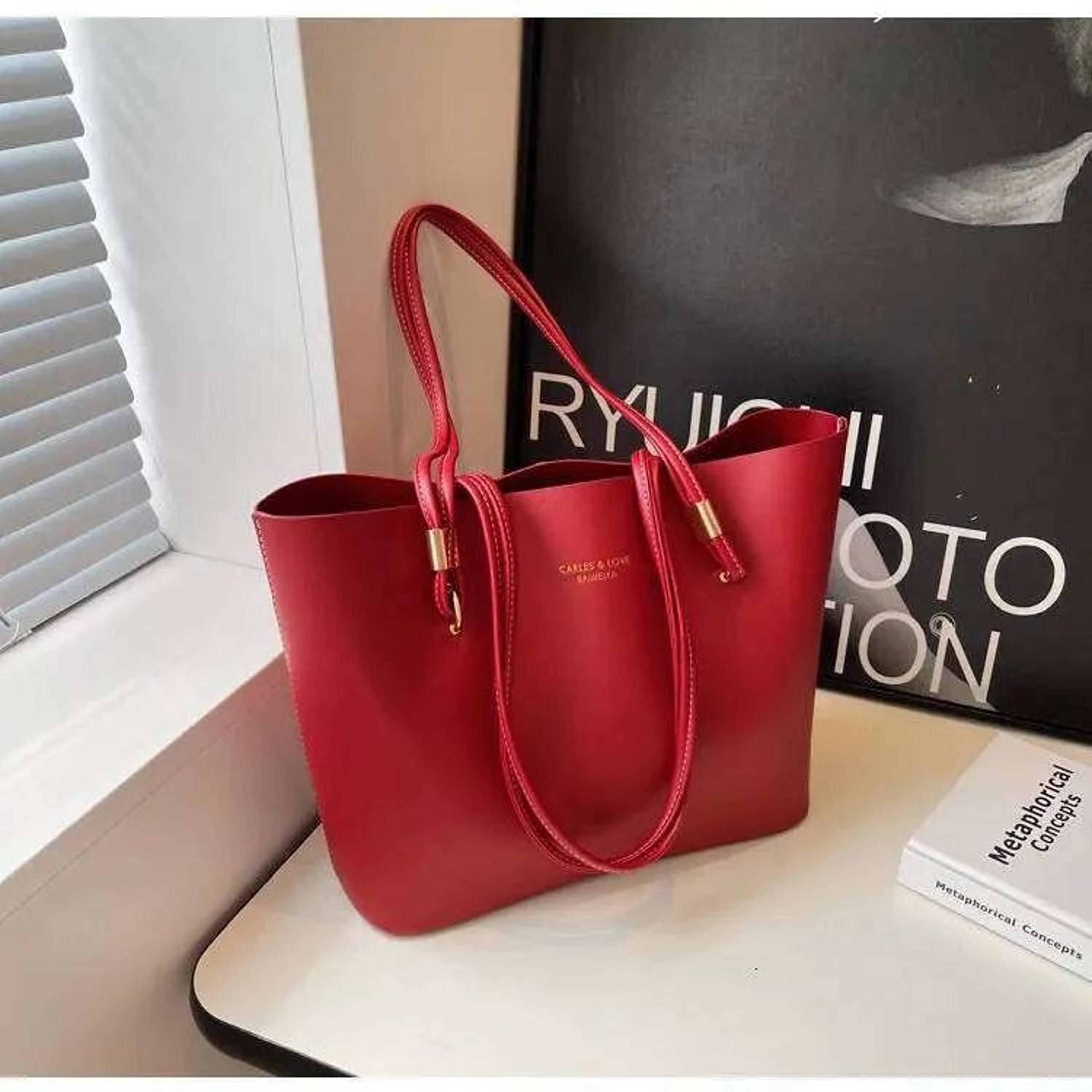 large capacity pu leather shoulder tote bag for work and special occasions
