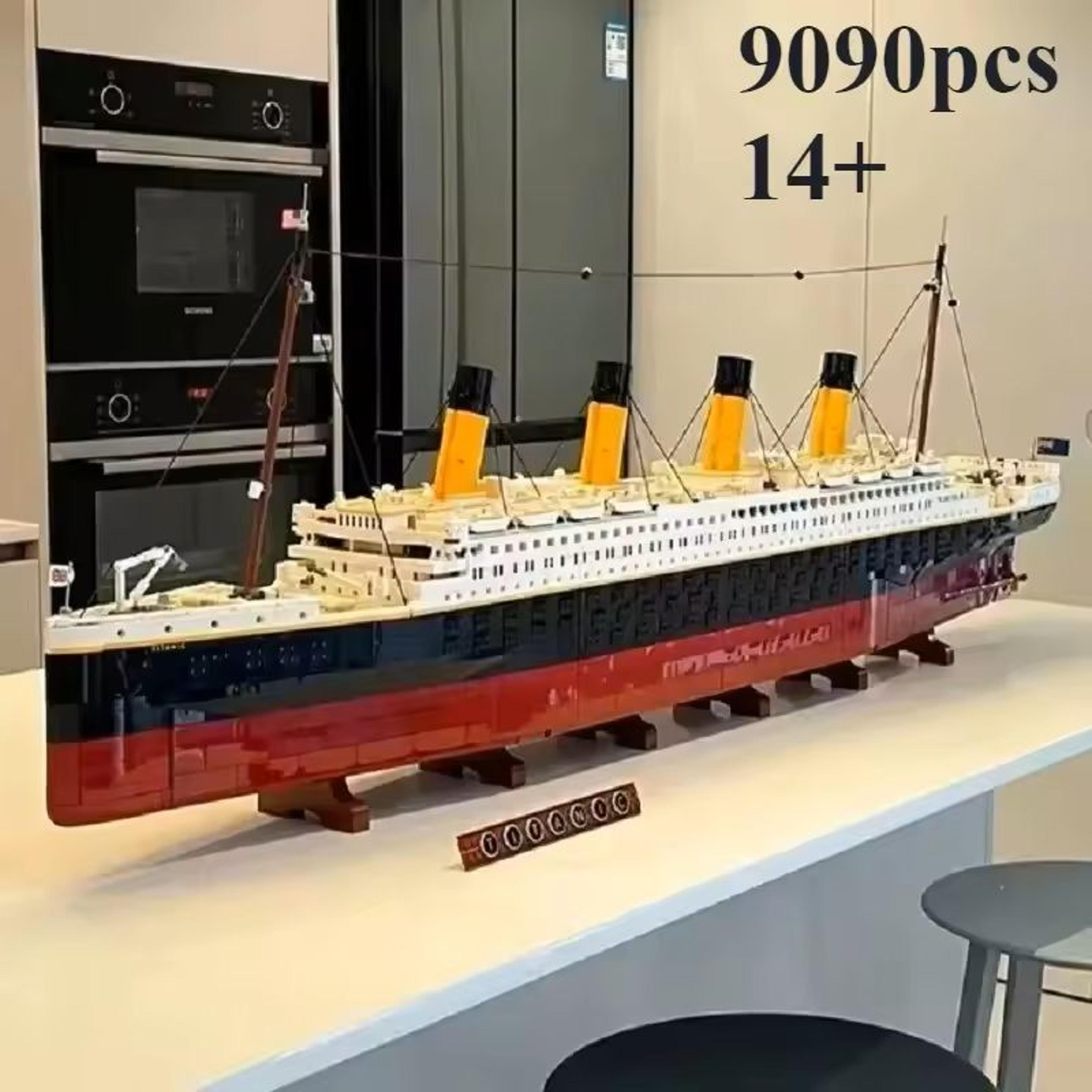 epic 9090-piece titanic ship building block masterpiece kit