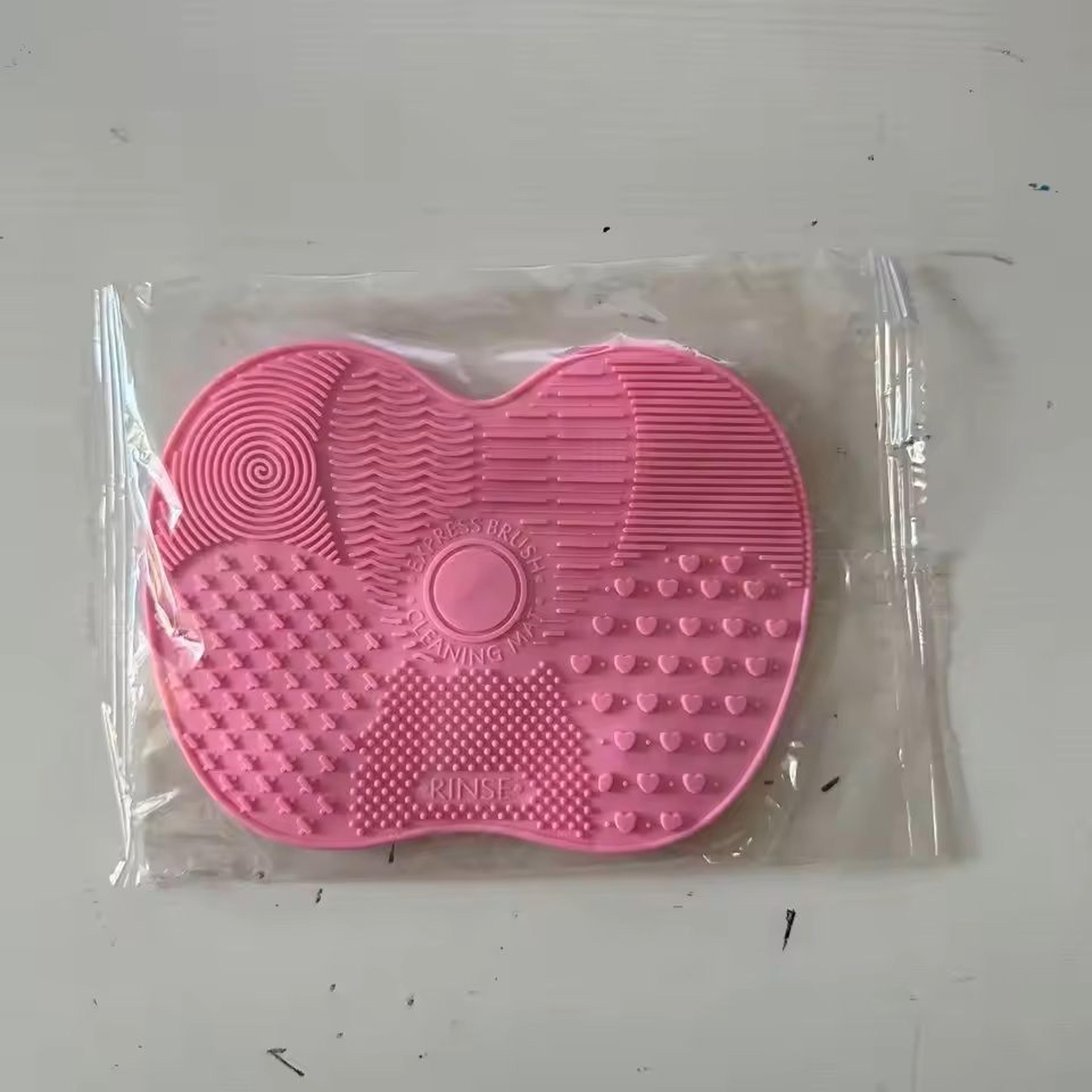 silicone apple-shaped makeup brush cleaner pad with suction cup